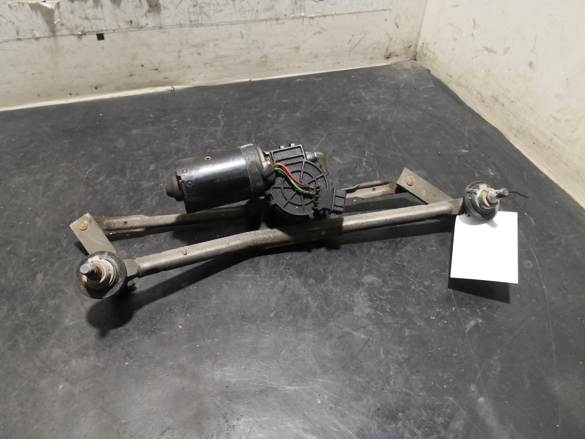 Motor Limpa Vidros Frente PEUGEOT - ID S_109355