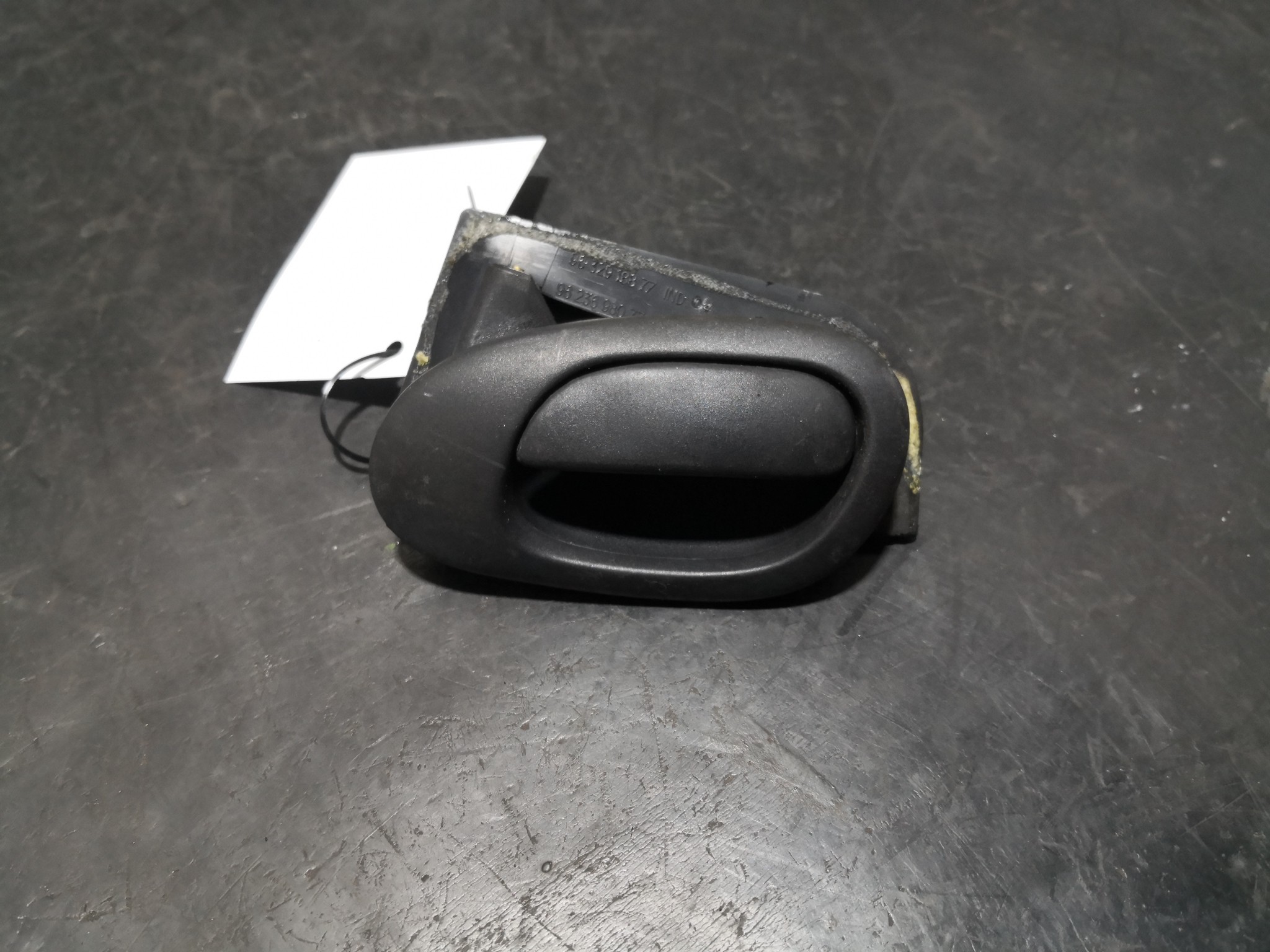 Puxador Interior Trás Dto PEUGEOT 206 Hatchback (2A/C) | 98 - 12 Imagem-1