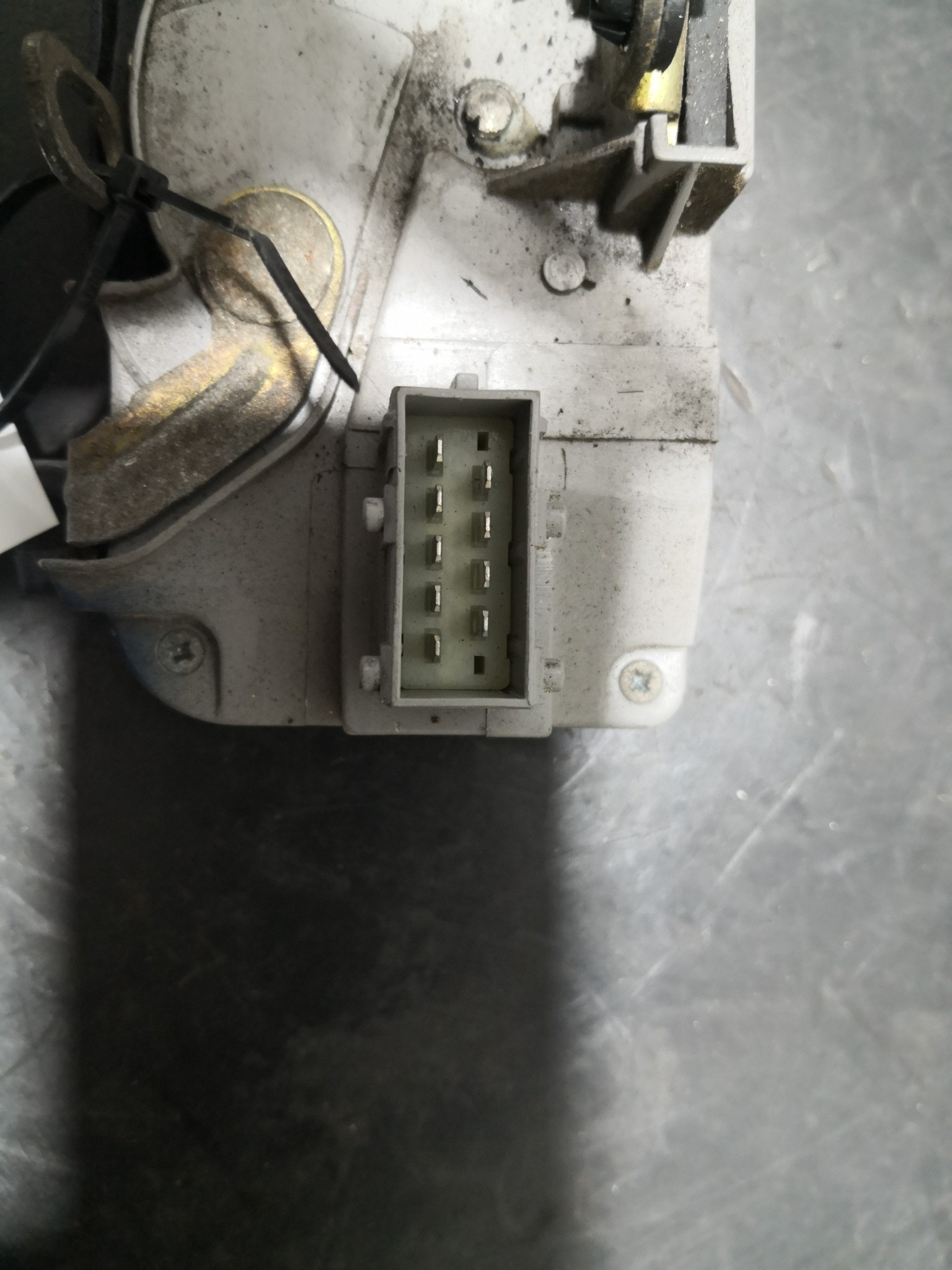 Fecho da Porta Frente Esq PEUGEOT 206 Hatchback (2A/C) | 98 - 12 Imagem-1