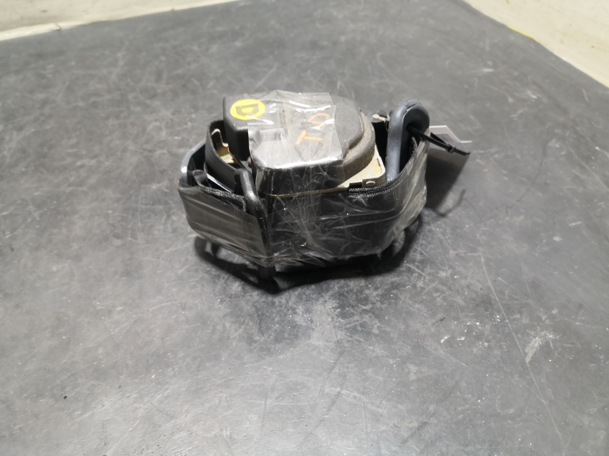 Cinto Trás Dto PEUGEOT 206 Hatchback (2A/C) | 98 - 12 Imagem-3