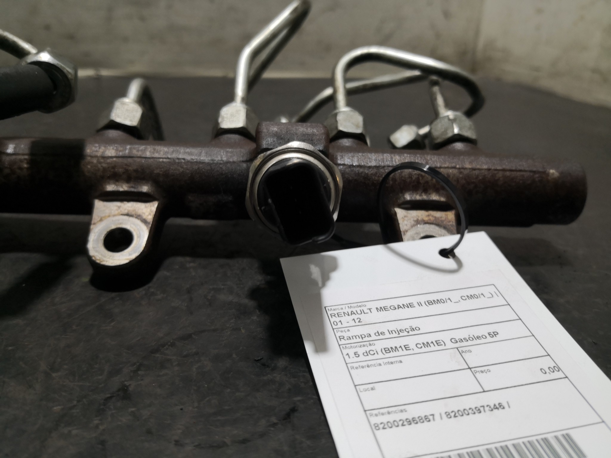 Rampa de Injeção RENAULT MEGANE II (BM0/1_, CM0/1_) | 01 - 12 Imagem-1