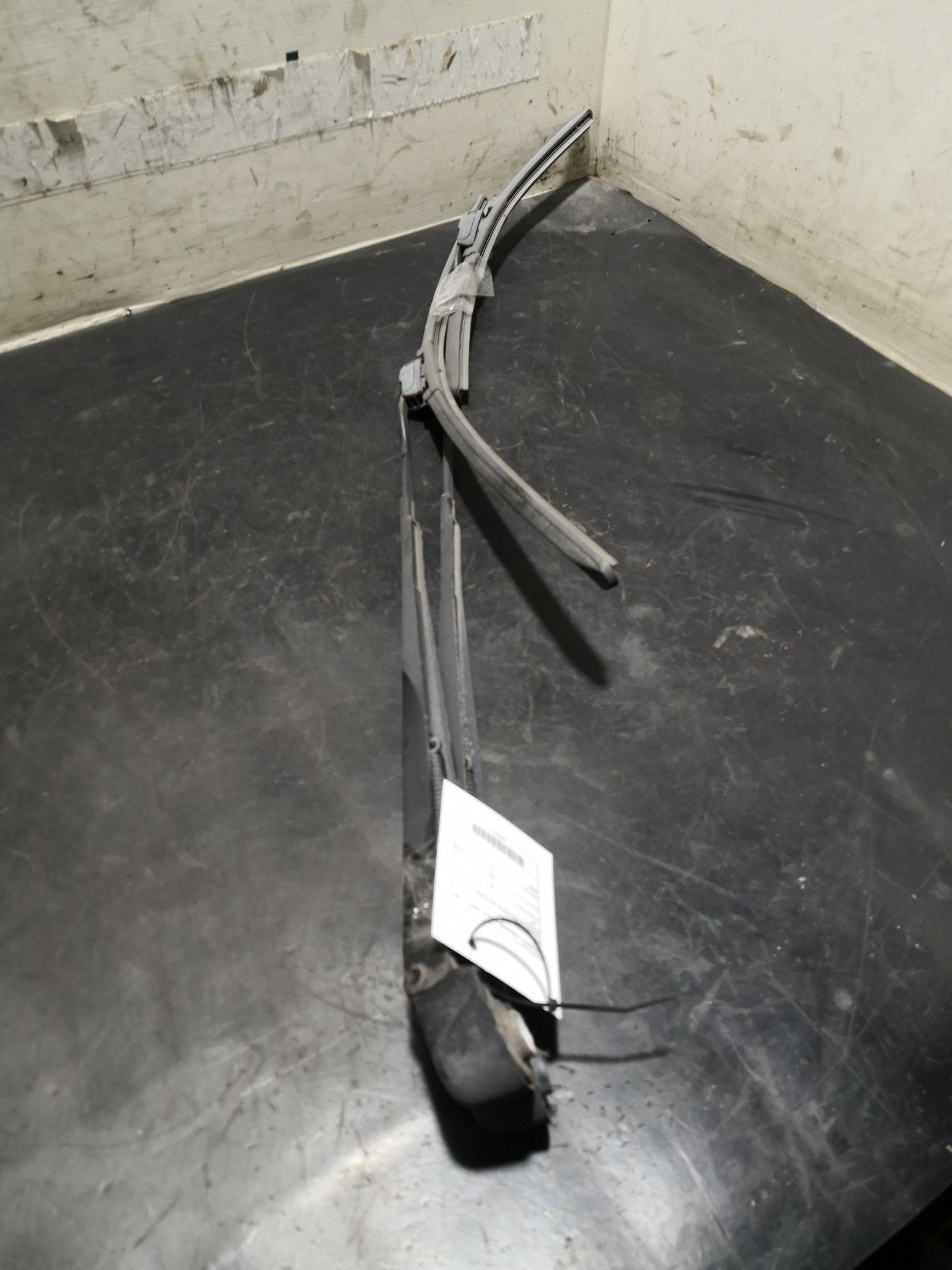 Hastes Limpa Vidros da Frente RENAULT - ID S_109514