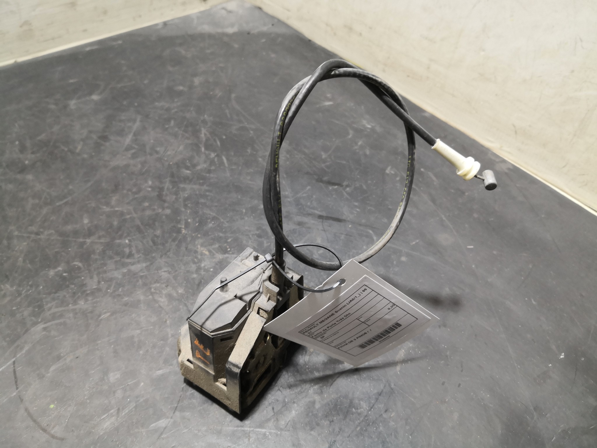 Fecho da Porta Trás Dto RENAULT - ID S_109458