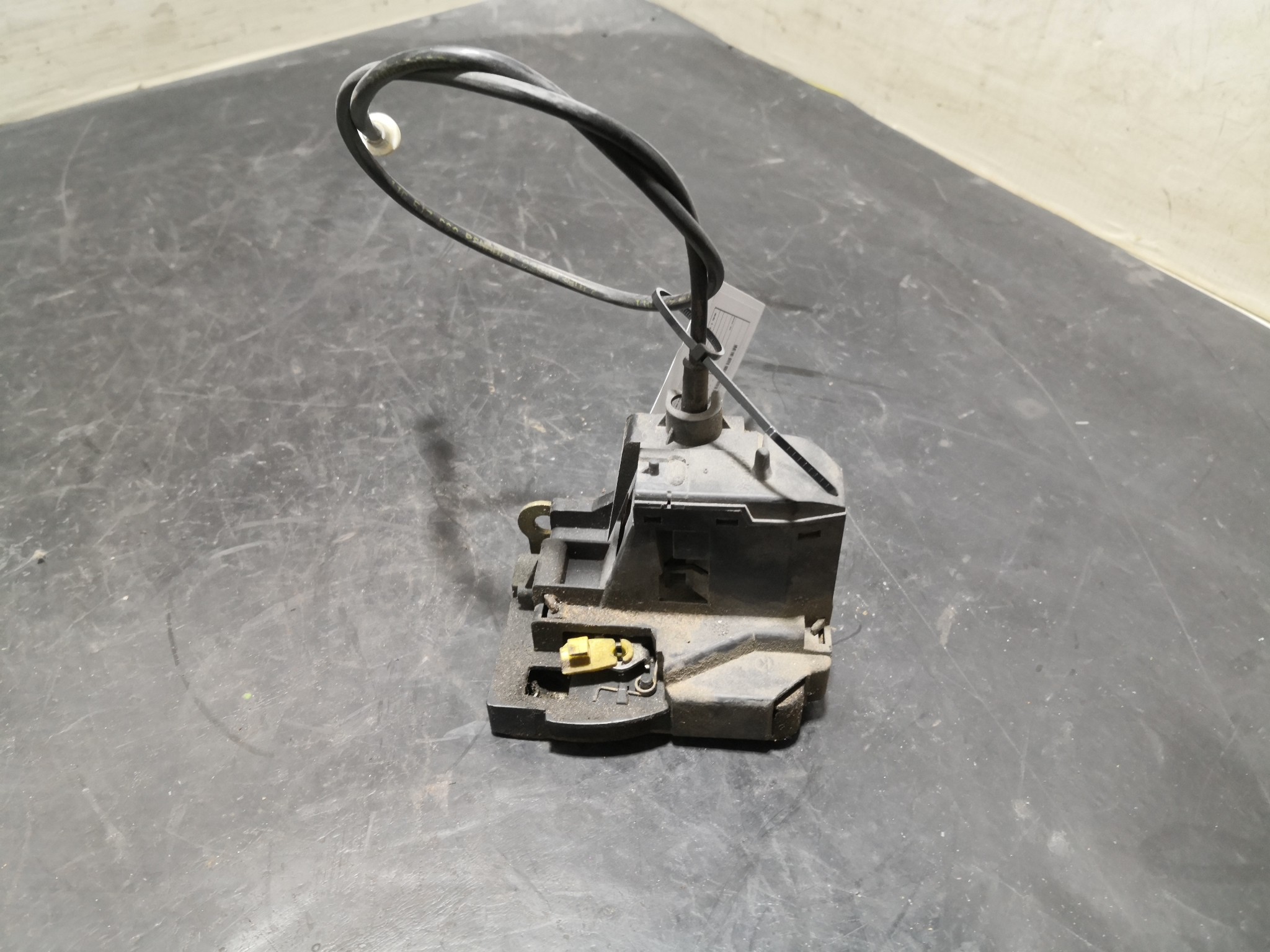 Fecho da Porta Trás Dto RENAULT MEGANE Scenic (JA0/1_) | 96 - 01 Imagem-1