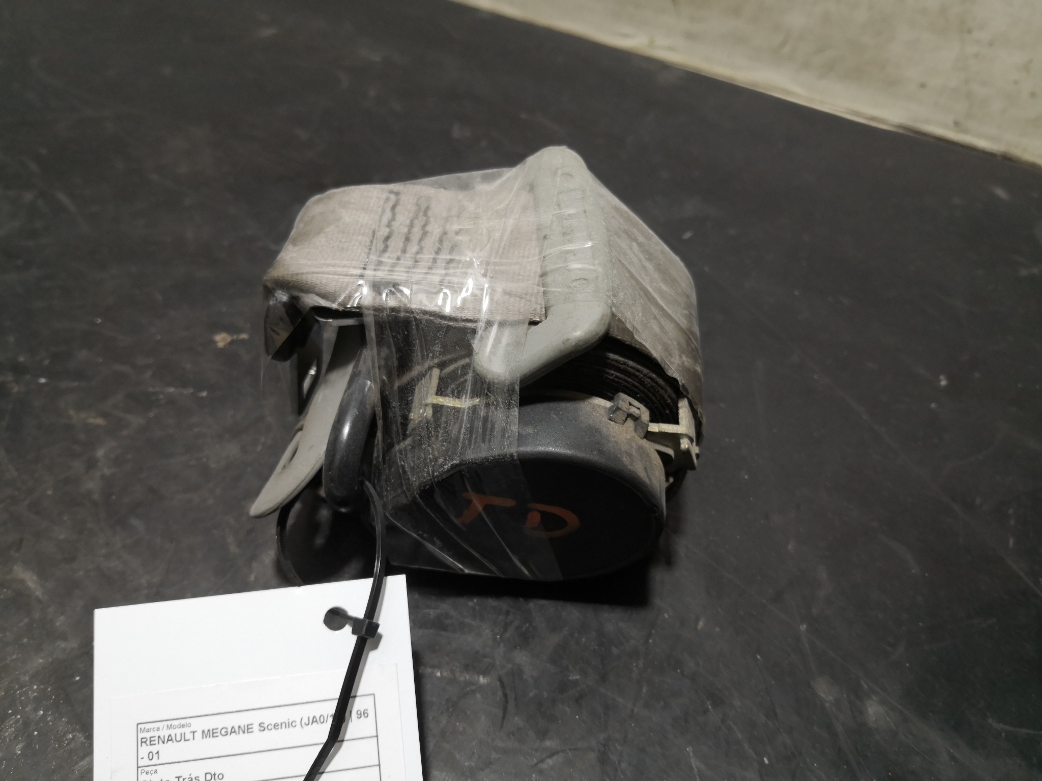 Cinto Trás Dto RENAULT - ID S_109482