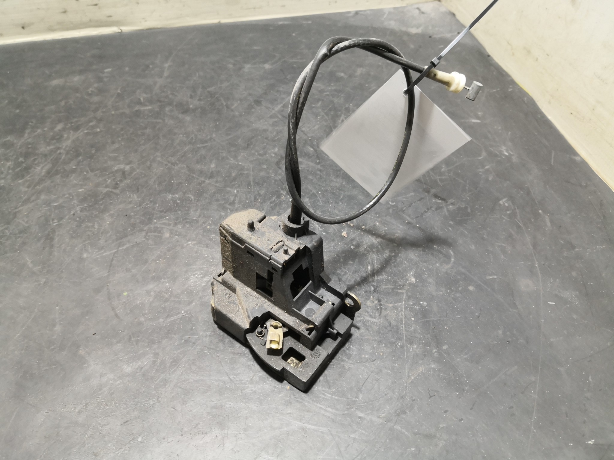 Fecho da Porta Trás Dto RENAULT MEGANE Scenic (JA0/1_) | 96 - 01 Imagem-1