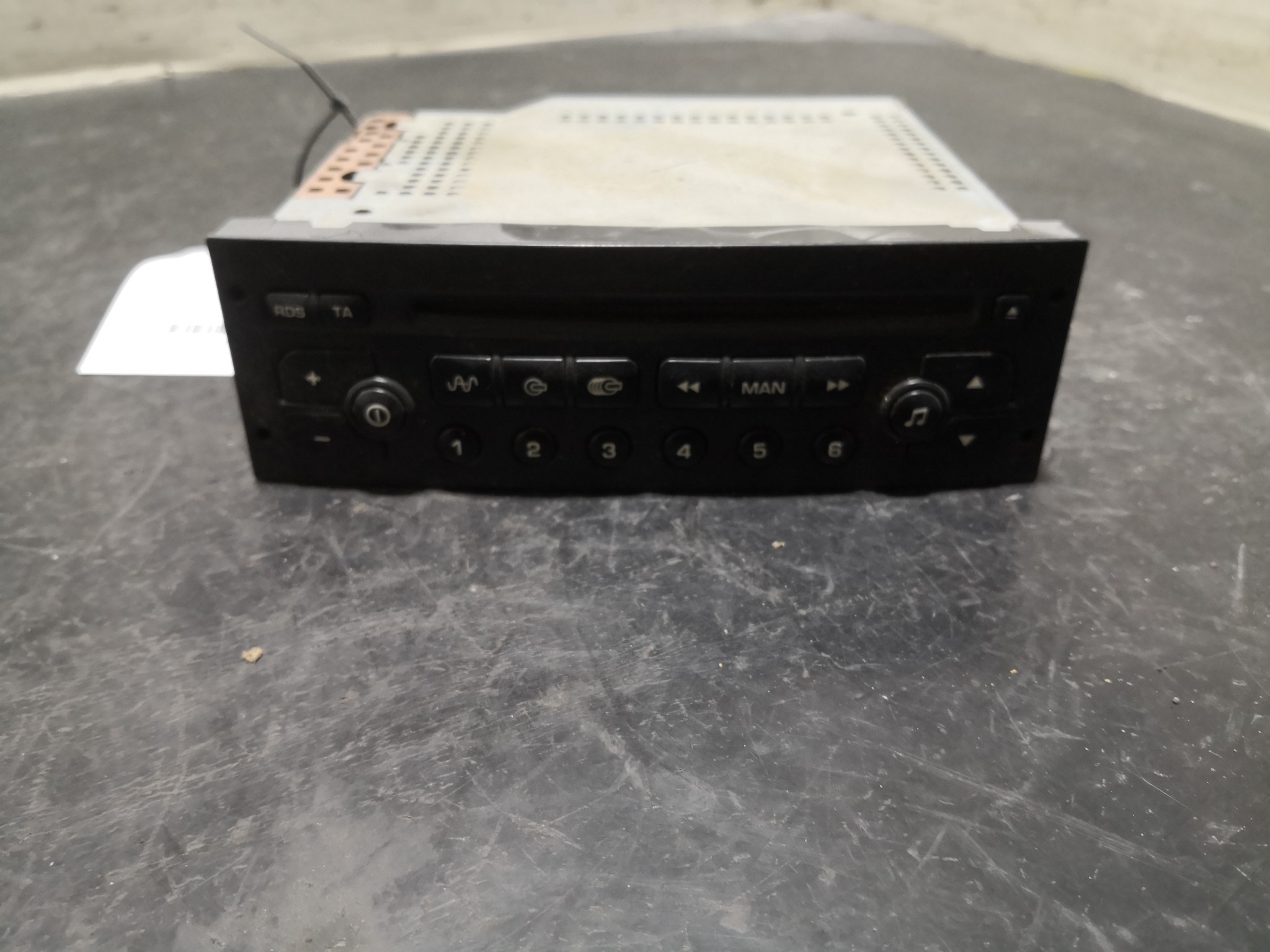 Rádio PEUGEOT 206 Hatchback (2A/C) | 98 - 12 Imagem-3