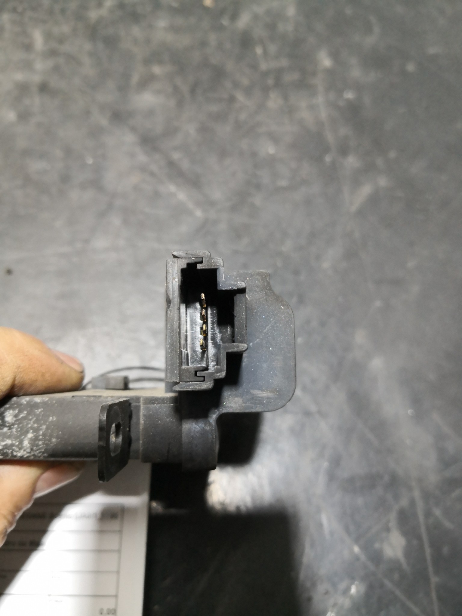 Fecho Vidro da Mala RENAULT MEGANE Scenic (JA0/1_) | 96 - 01 Imagem-1