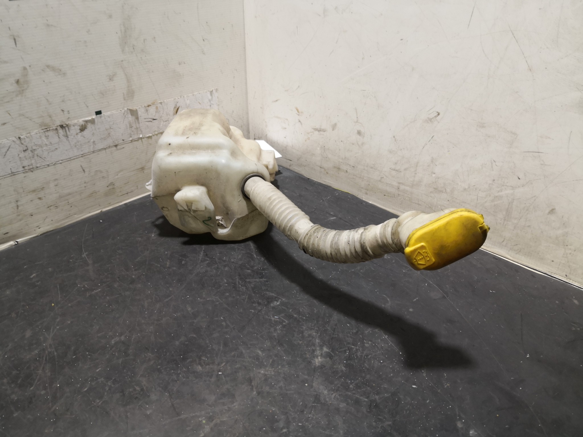 Reservatório Água Esguicho RENAULT MEGANE II (BM0/1_, CM0/1_) | 01 - 12 Imagem-3