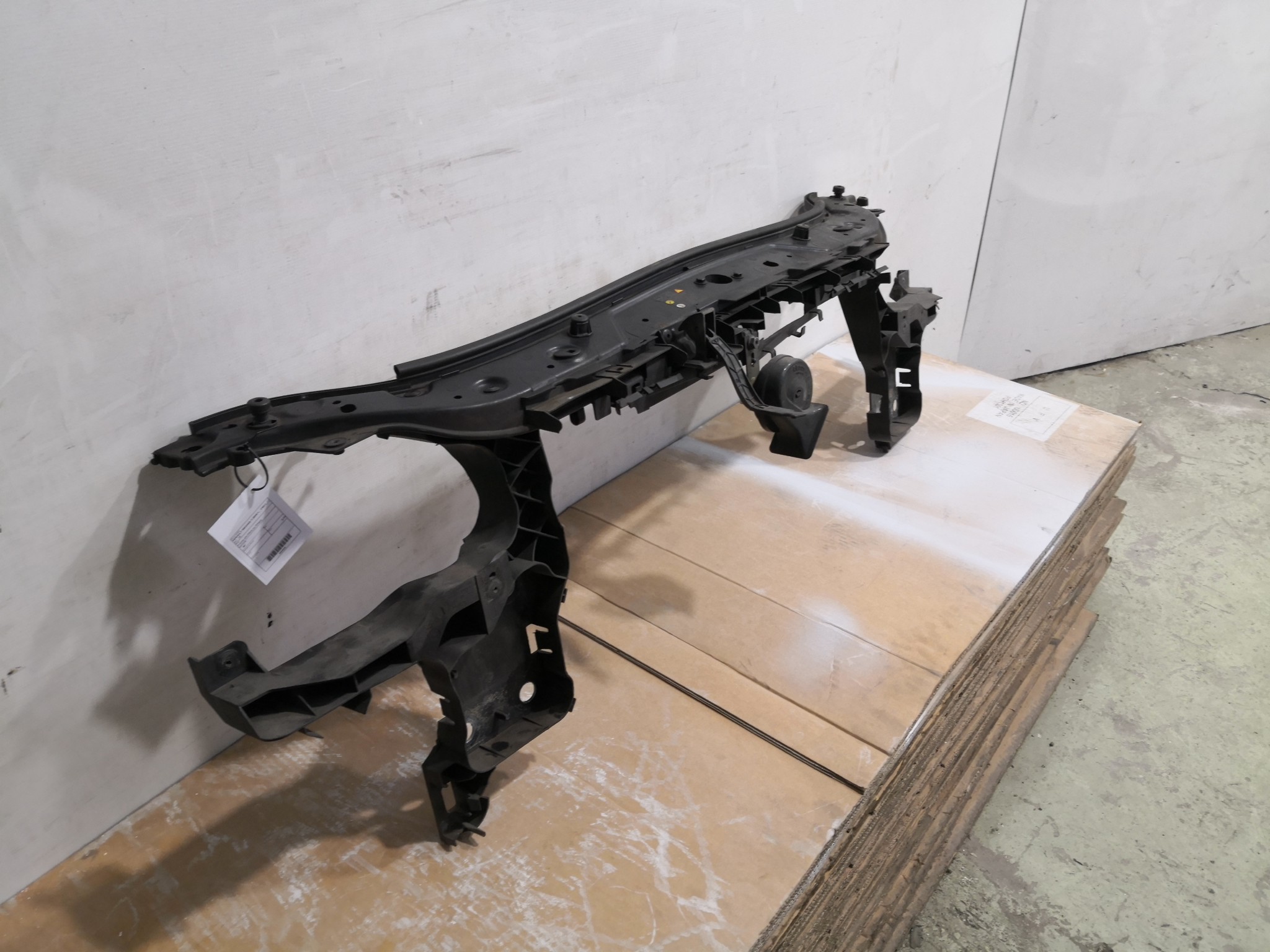 Frente em Fibra ou Chapa RENAULT MEGANE II (BM0/1_, CM0/1_) | 01 - 12 Imagem-1