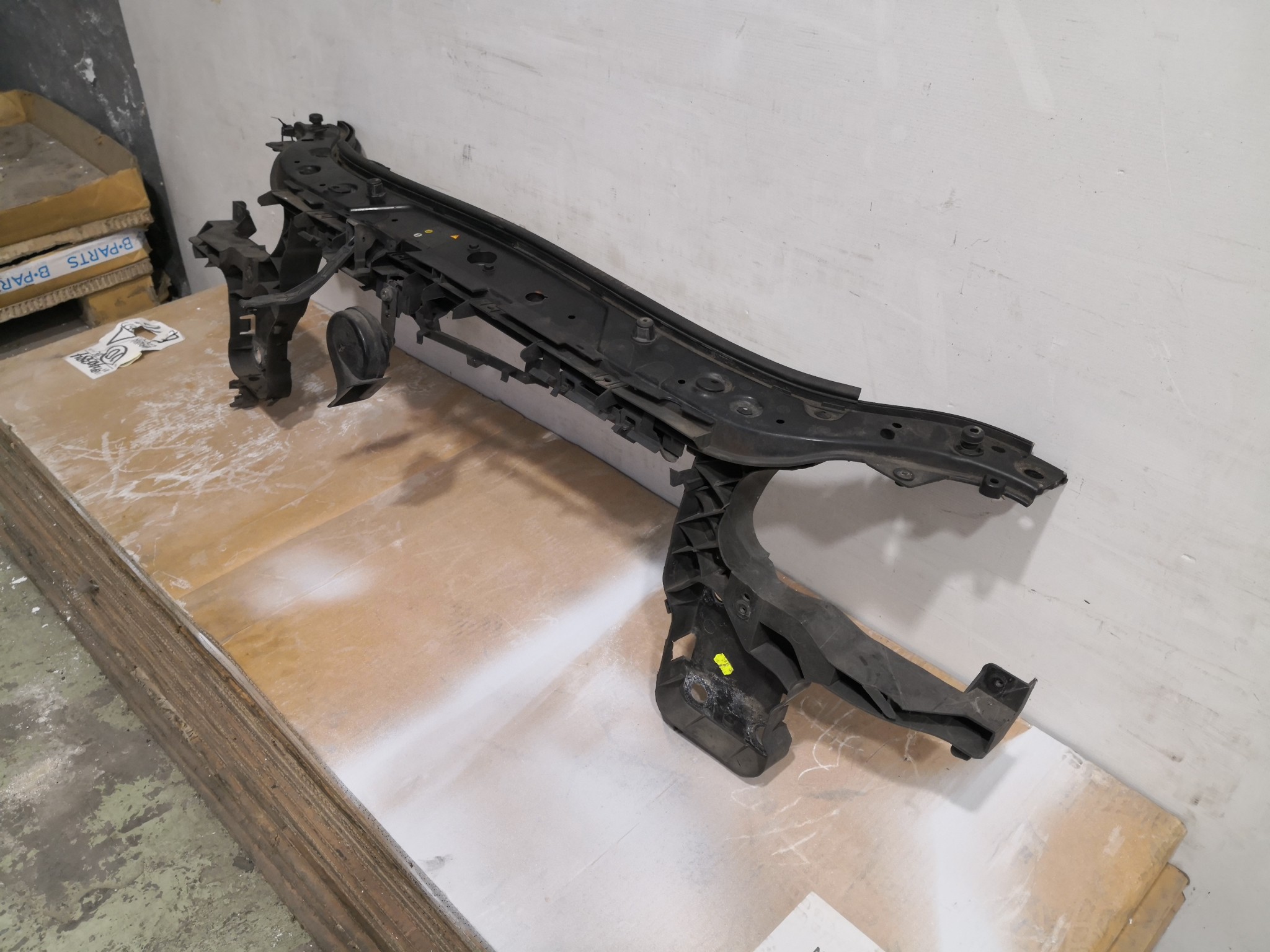 Frente em Fibra ou Chapa RENAULT MEGANE II (BM0/1_, CM0/1_) | 01 - 12 Imagem-2