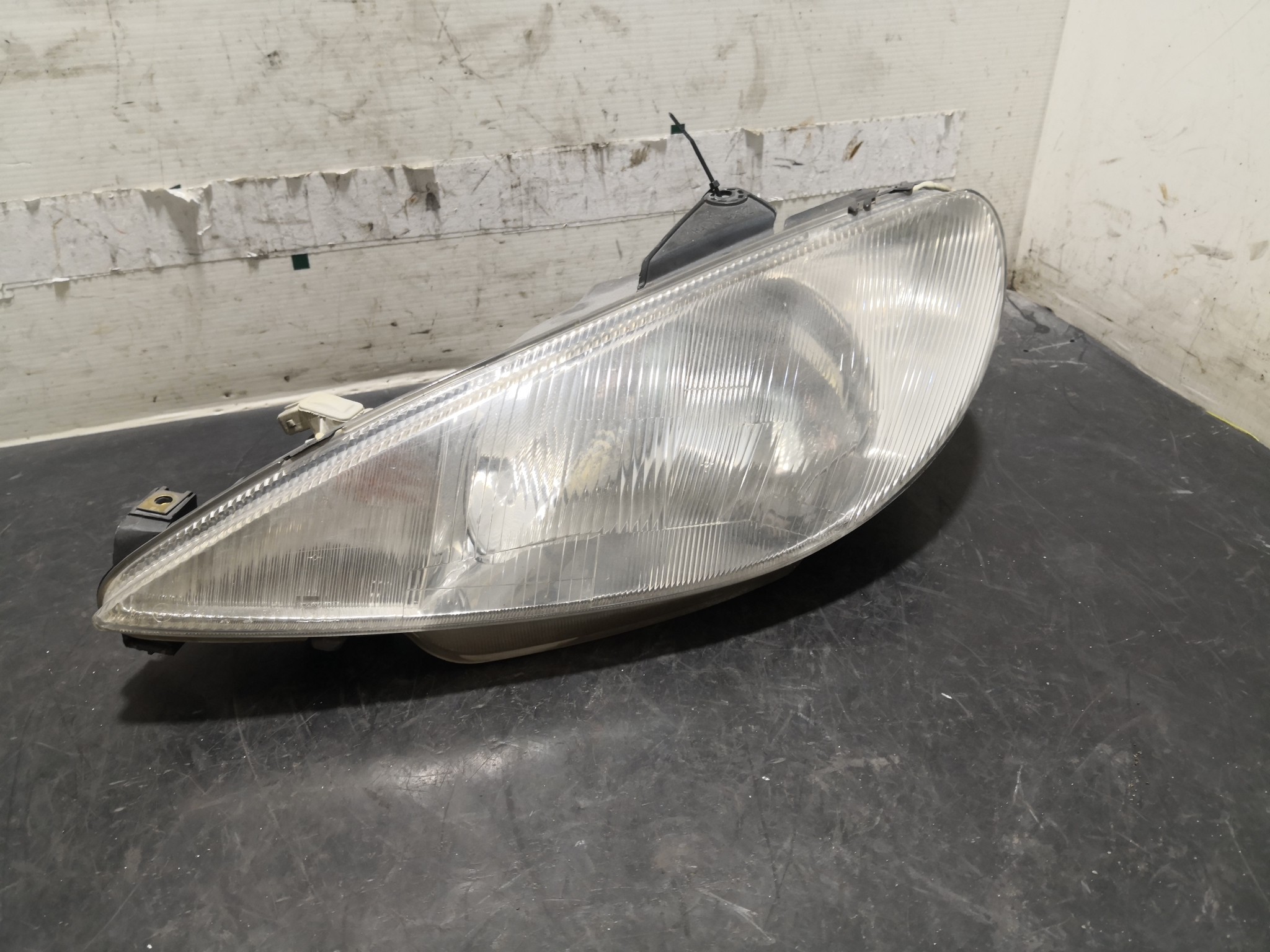 Ótica Esq PEUGEOT 206 Hatchback (2A/C) | 98 - 12 Imagem-1