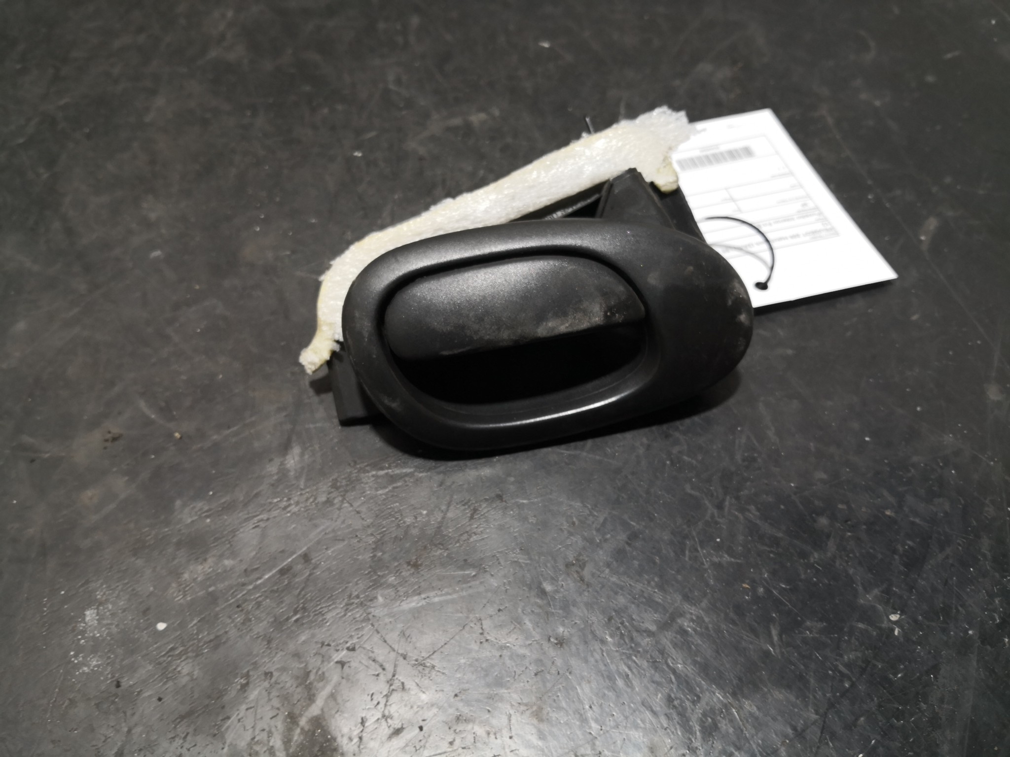 Puxador Interior Frt Esq PEUGEOT 206 Hatchback (2A/C) | 98 - 12 Imagem-1