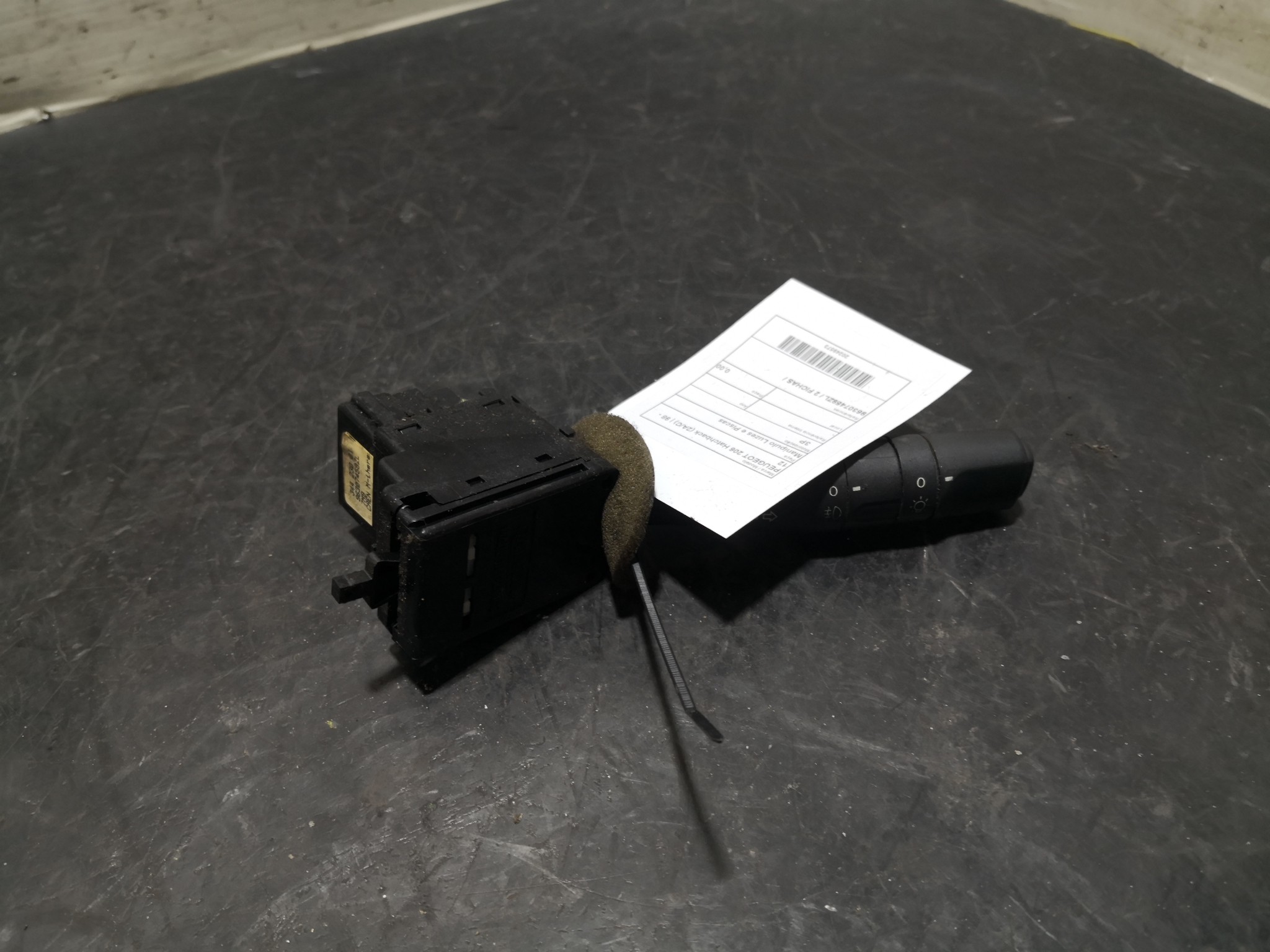 Manipulo Luzes e Piscas PEUGEOT 206 Hatchback (2A/C) | 98 - 12 Imagem-1