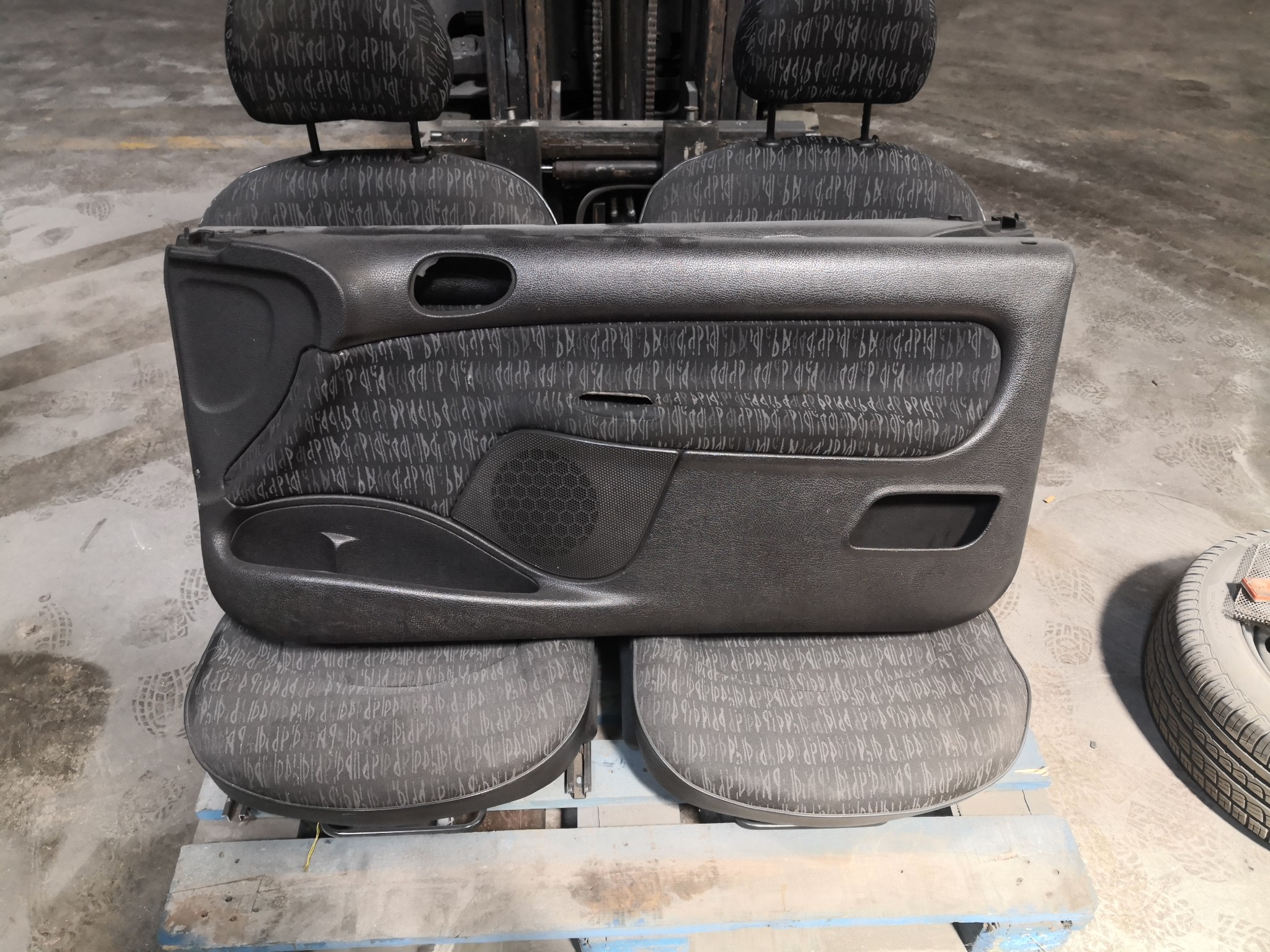 Interior Completo PEUGEOT 206 Hatchback (2A/C) | 98 - 12 Imagem-3