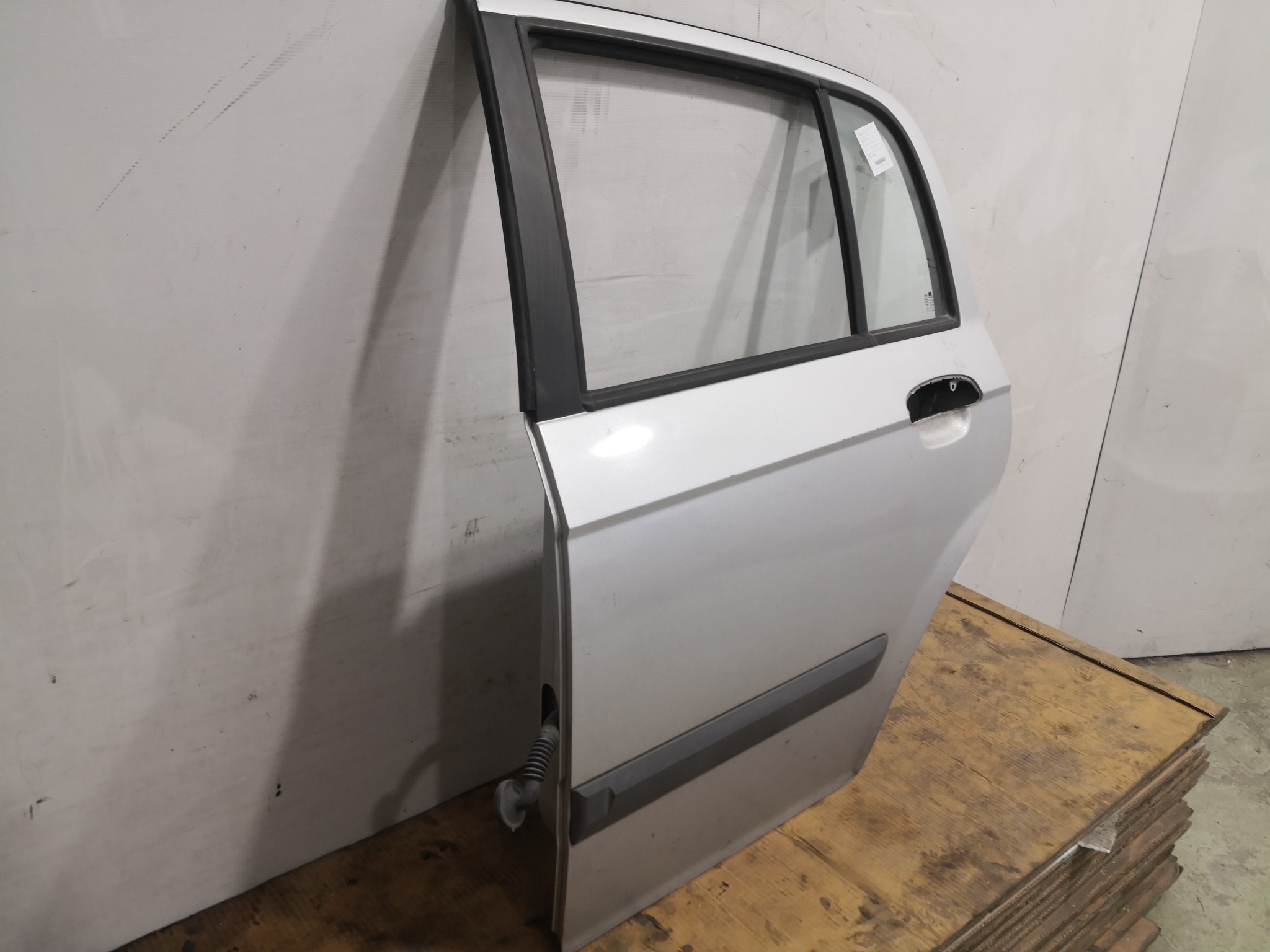 Porta Trás Esq HYUNDAI GETZ (TB) | 01 - 11 Imagem-1