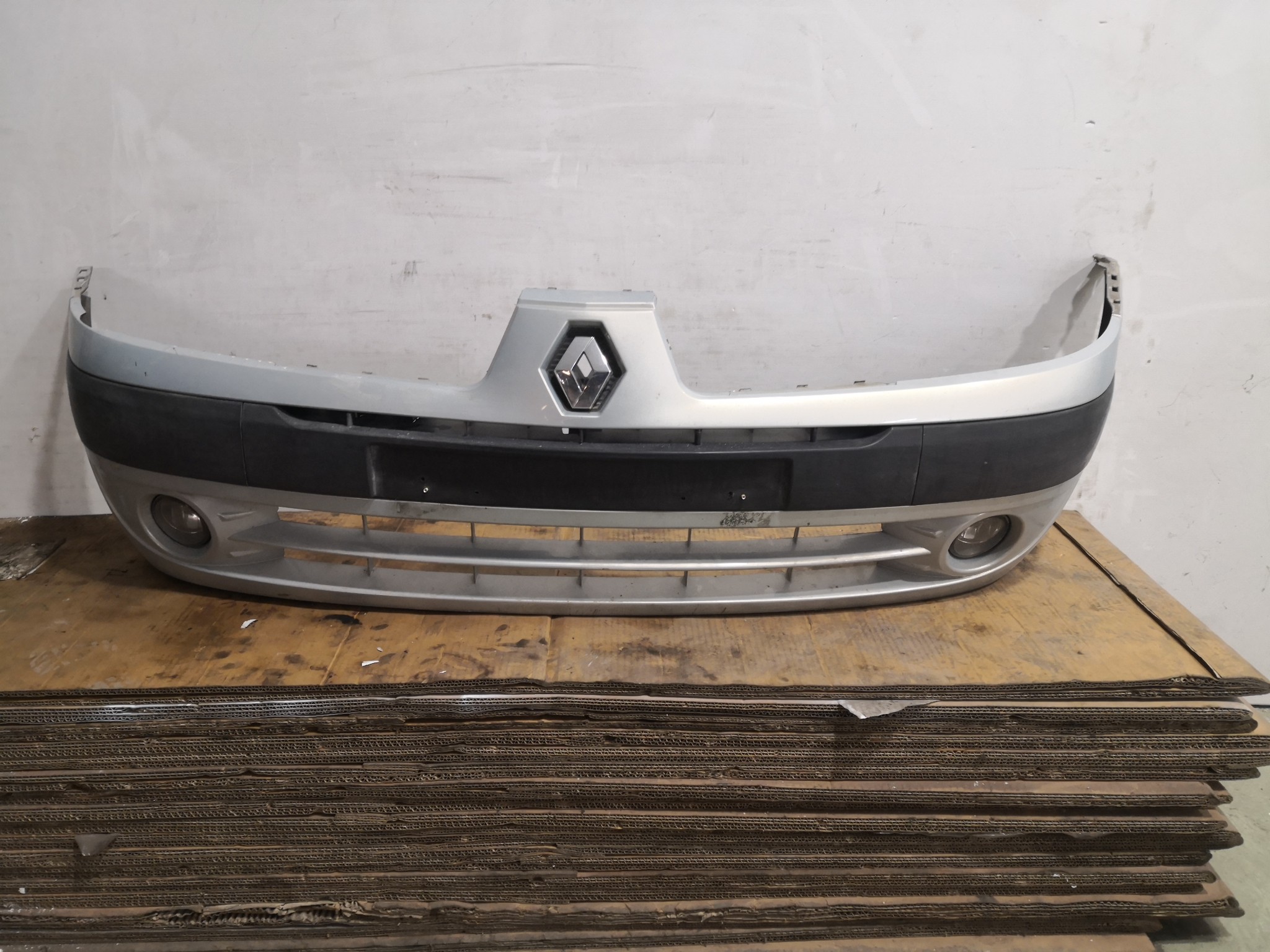 Para Choques Frente RENAULT CLIO II (BB_, CB_) | 98 -  Imagem-1