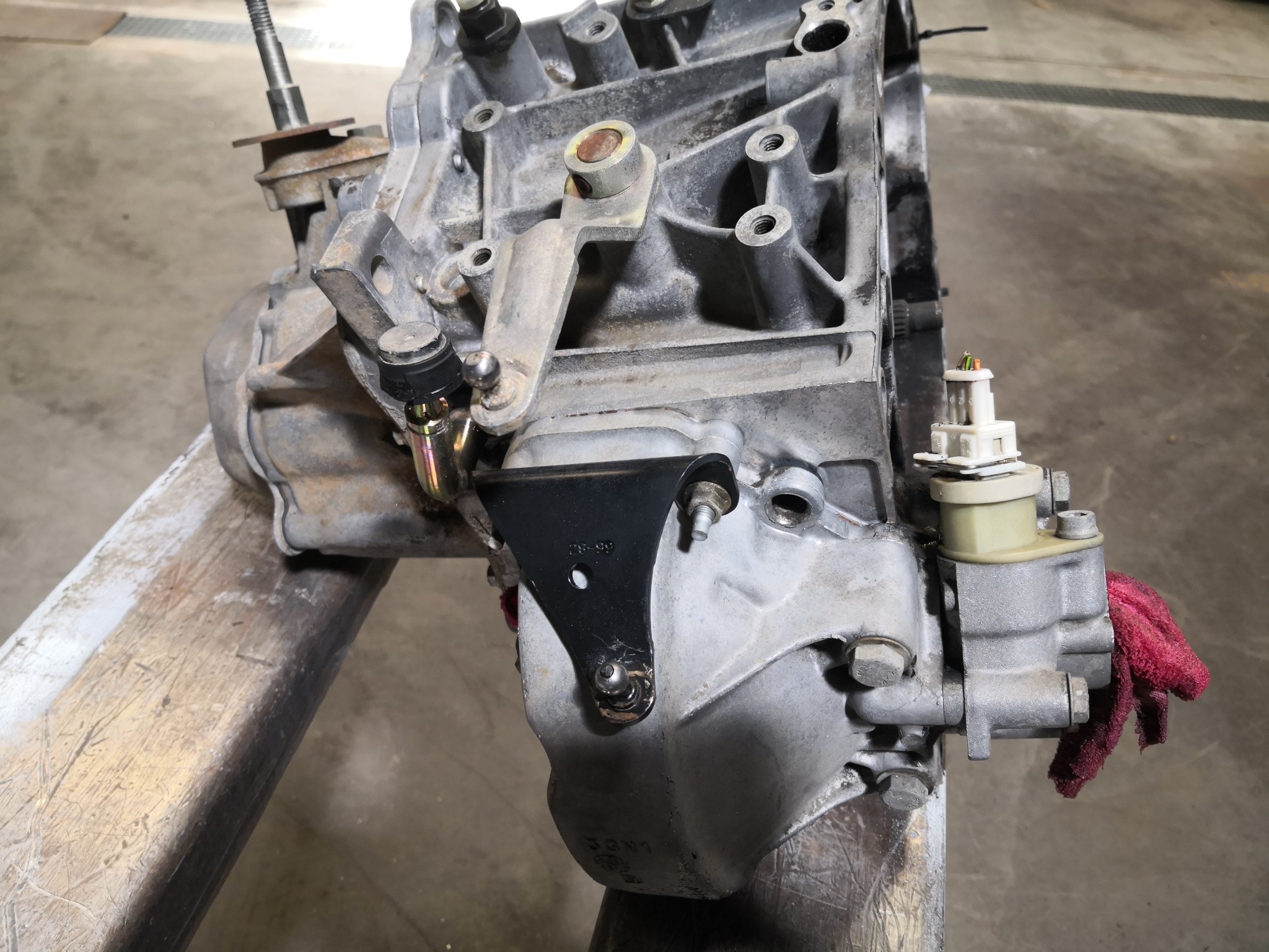 Caixa de Velocidades PEUGEOT 206 Hatchback (2A/C) | 98 - 12 Imagem-2