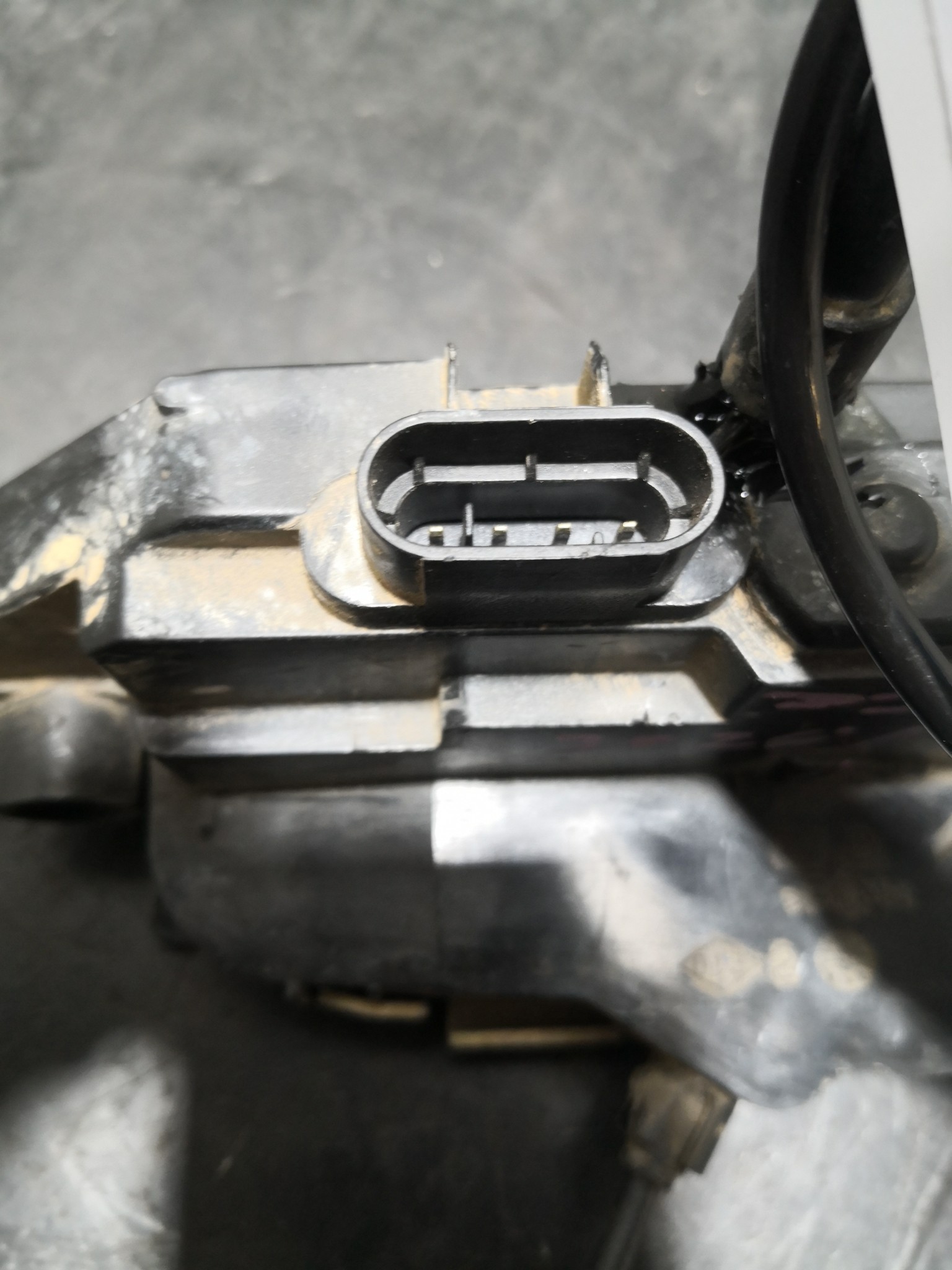 Fecho da Porta Frente Esq RENAULT MEGANE II (BM0/1_, CM0/1_) | 01 - 12 Imagem-1