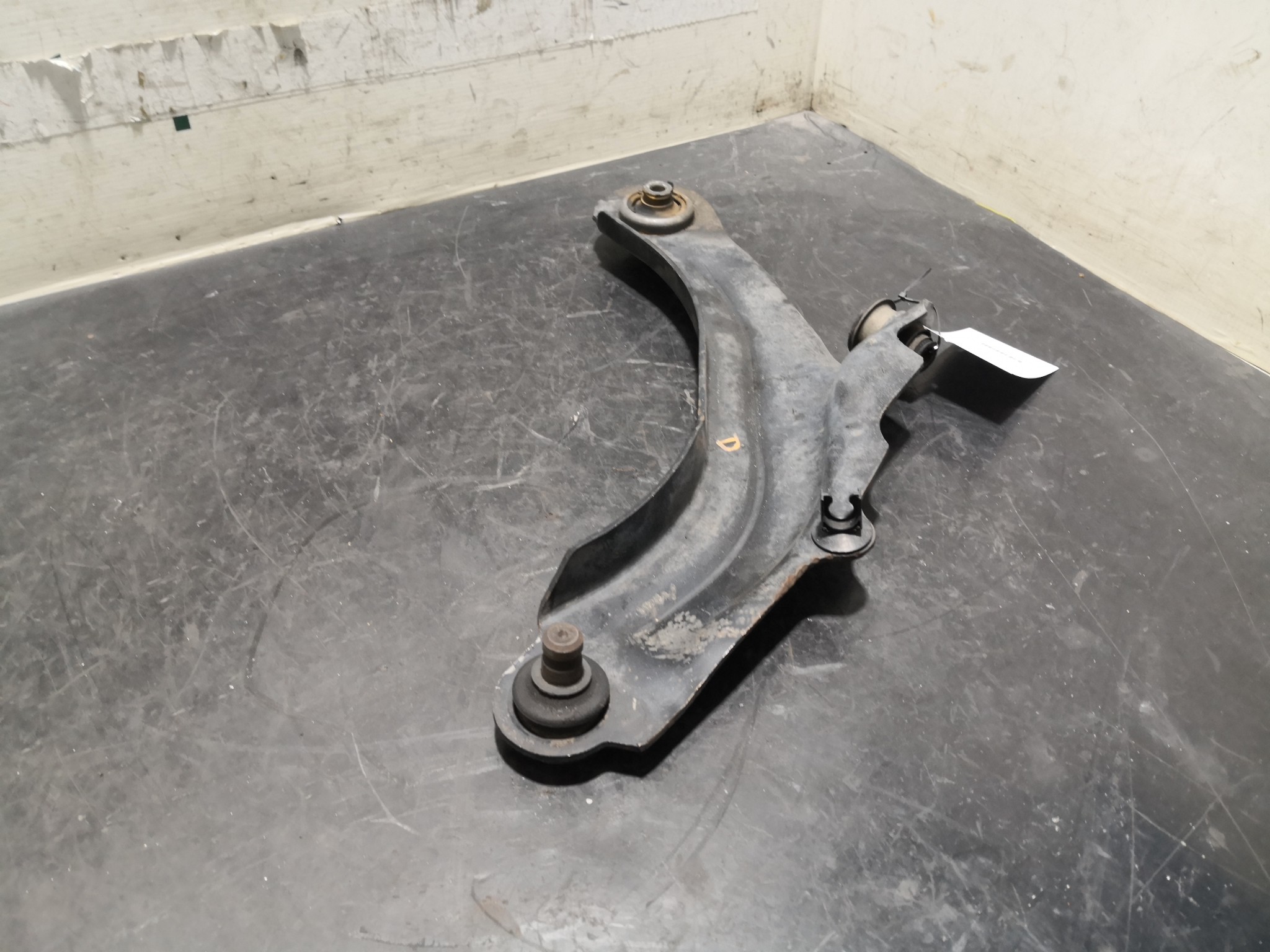 Braço Suspensão Frente Dto RENAULT MEGANE II Grandtour (KM0/1_) | 03 - 12 Imagem-1