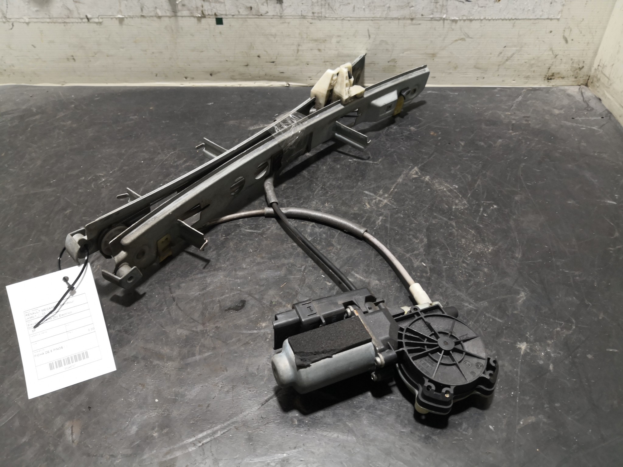 Elevador Frente Dto Electrico RENAULT MEGANE II Grandtour (KM0/1_) | 03 - 12 Imagem-2