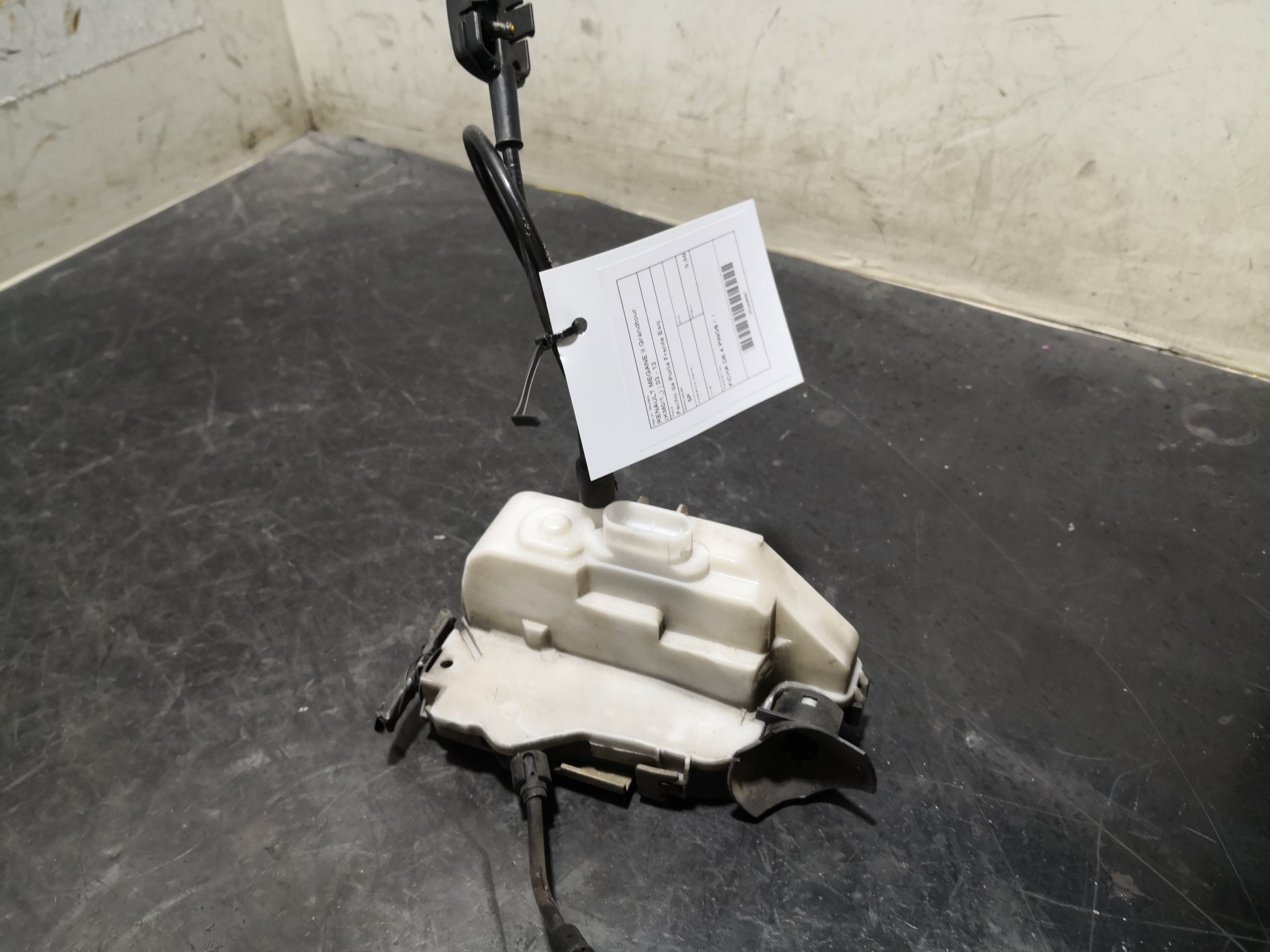 Fecho da Porta Frente Esq RENAULT MEGANE II Grandtour (KM0/1_) | 03 - 12 Imagem-1