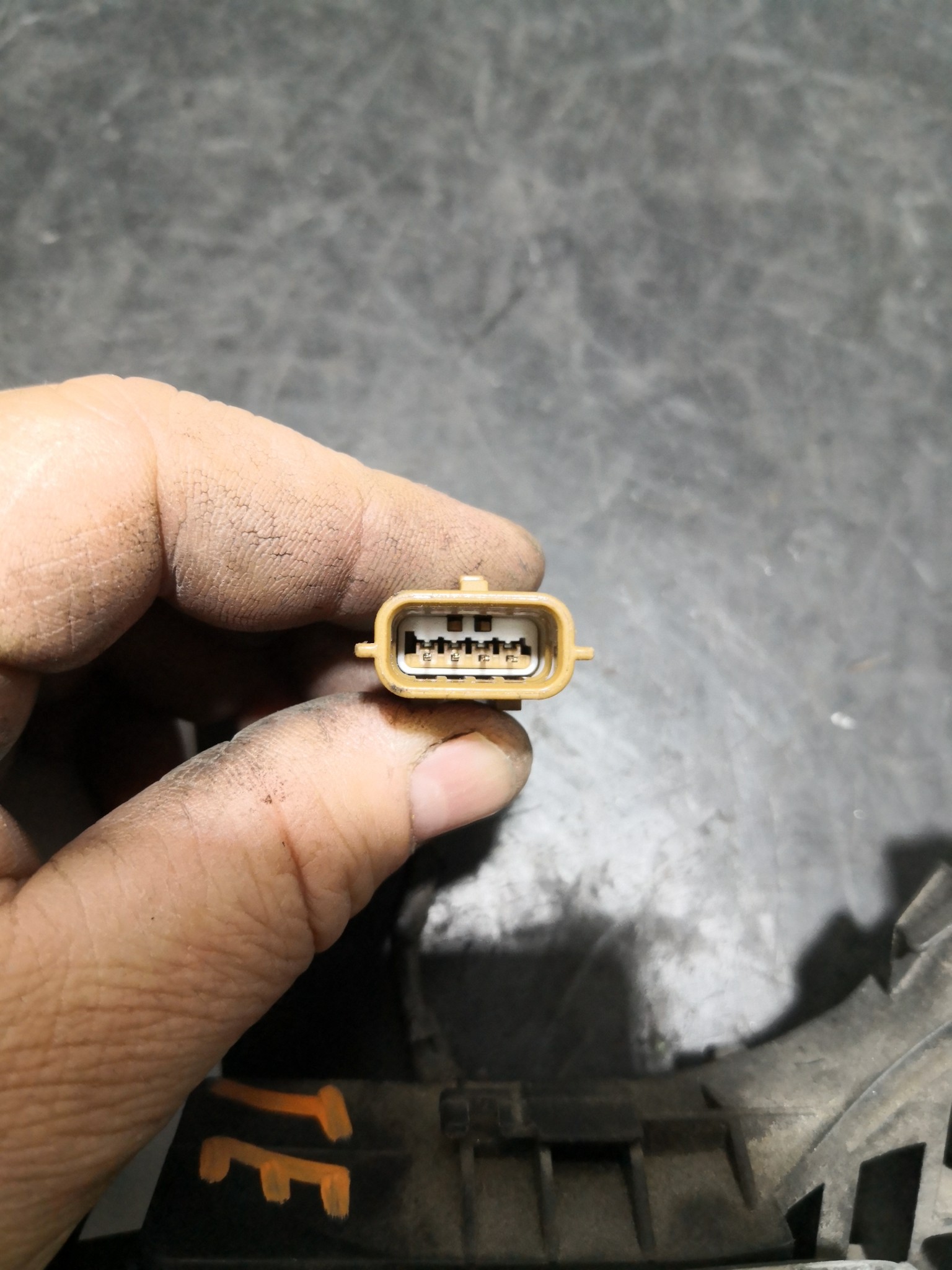 Puxador Exterior Porta Trás Esq RENAULT MEGANE II Grandtour (KM0/1_) | 03 - 12 Imagem-1