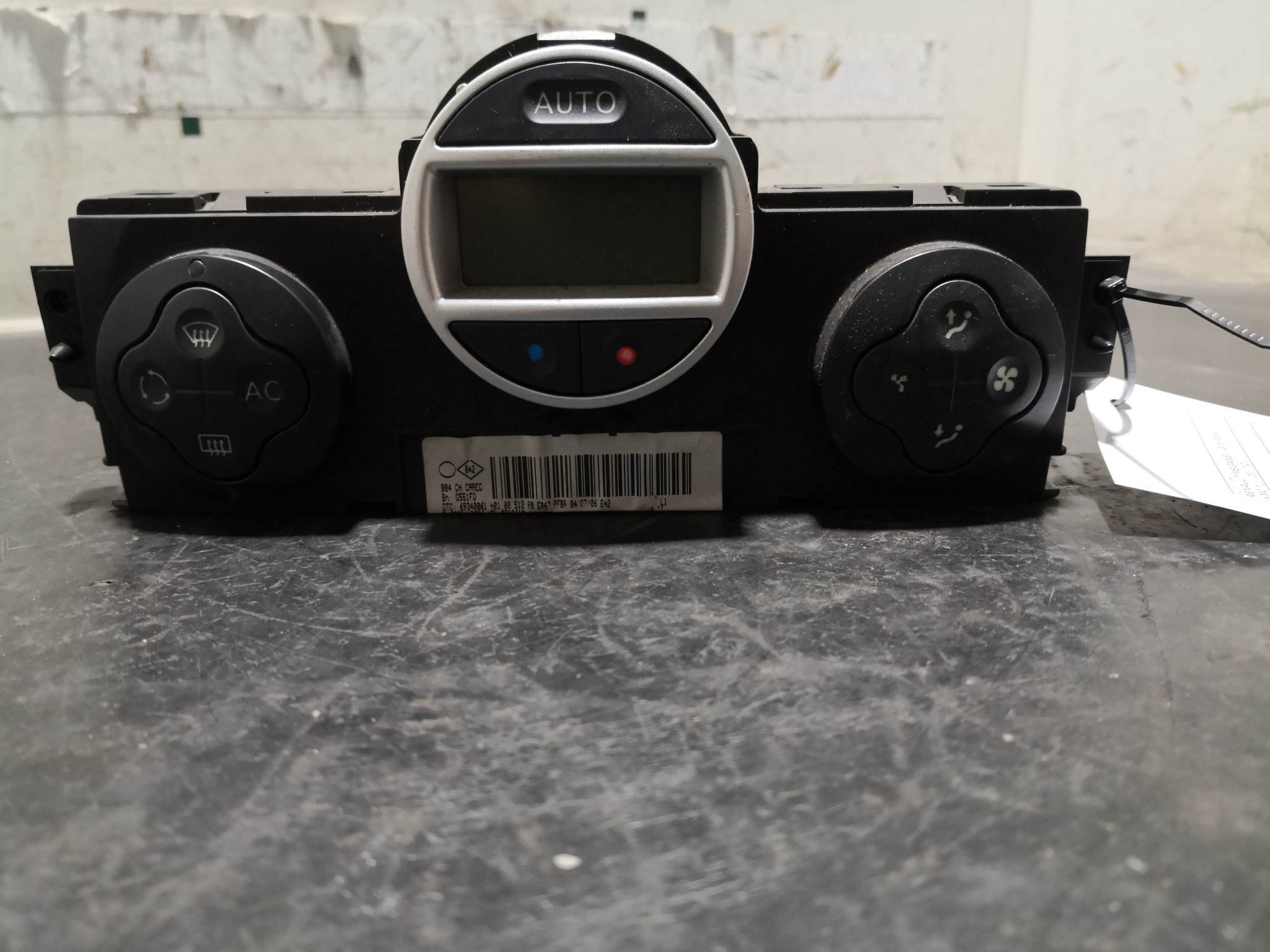 Climatronic RENAULT - ID S_109696