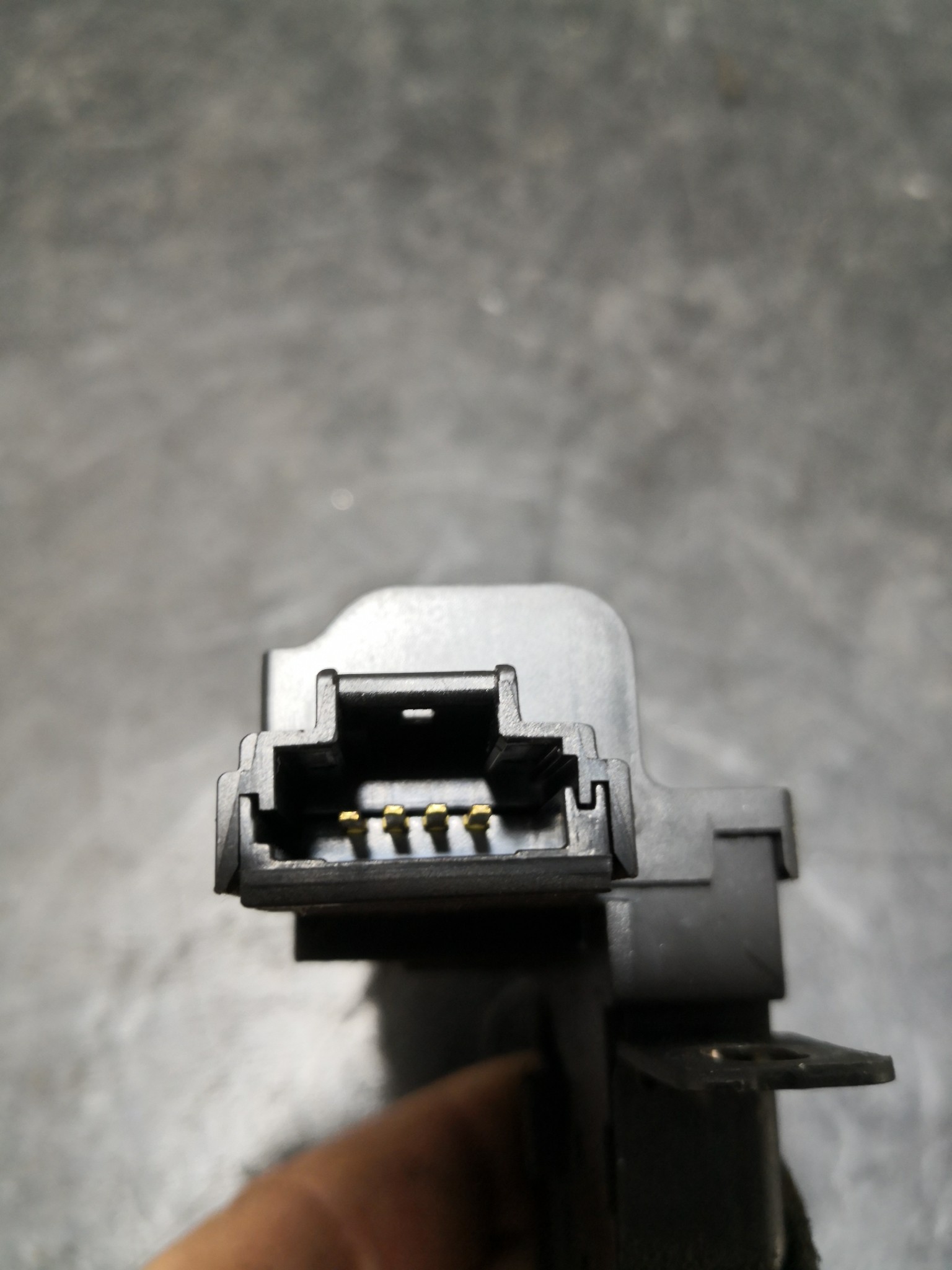 Fecho Vidro da Mala RENAULT MEGANE II Grandtour (KM0/1_) | 03 - 12 Imagem-2