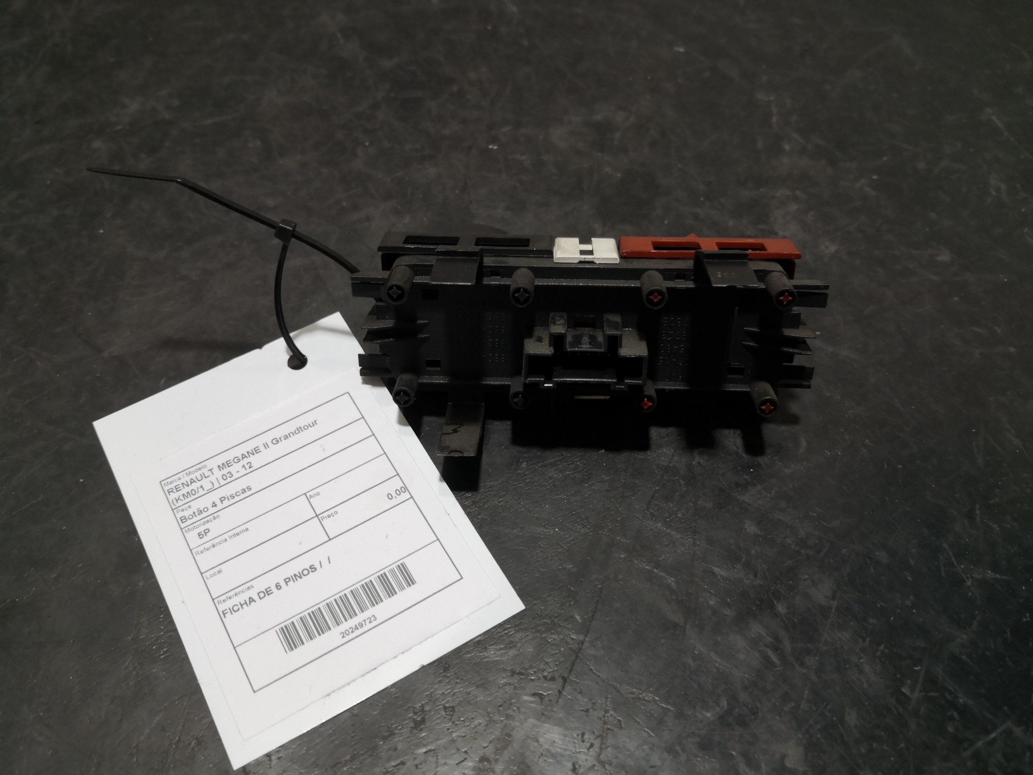 Botão 4 Piscas RENAULT MEGANE II Grandtour (KM0/1_) | 03 - 12 Imagem-2