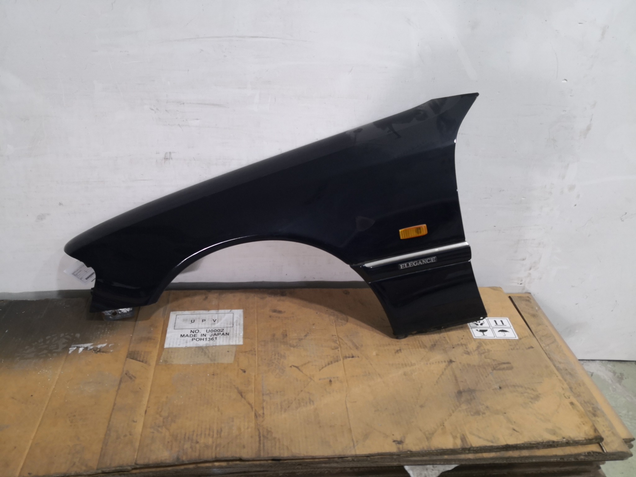 Guarda Lamas Esq MERCEDES-BENZ C-CLASS (W202) | 93 - 00 Imagem-1