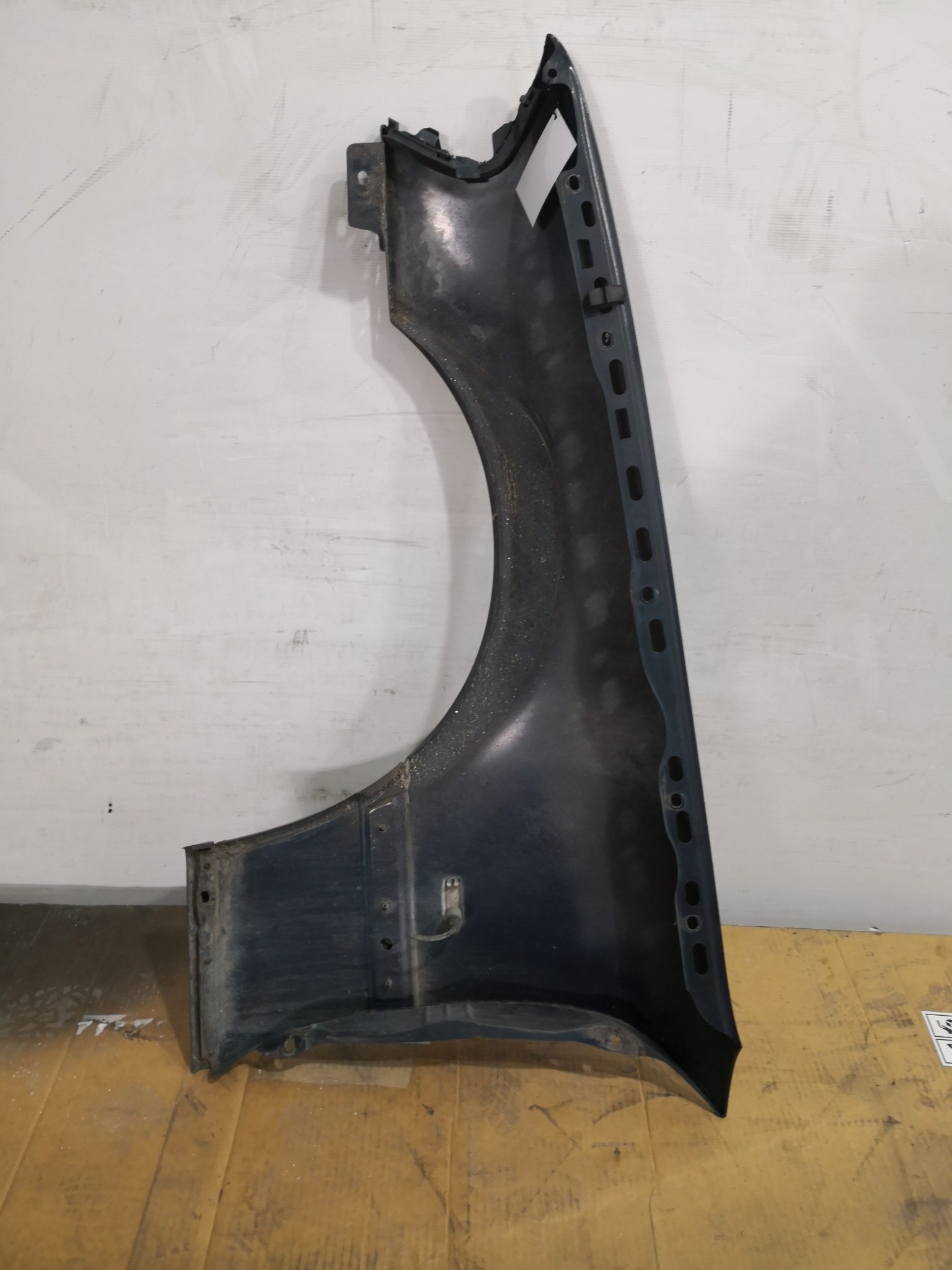 Guarda Lamas Dto MERCEDES-BENZ - ID S_109771