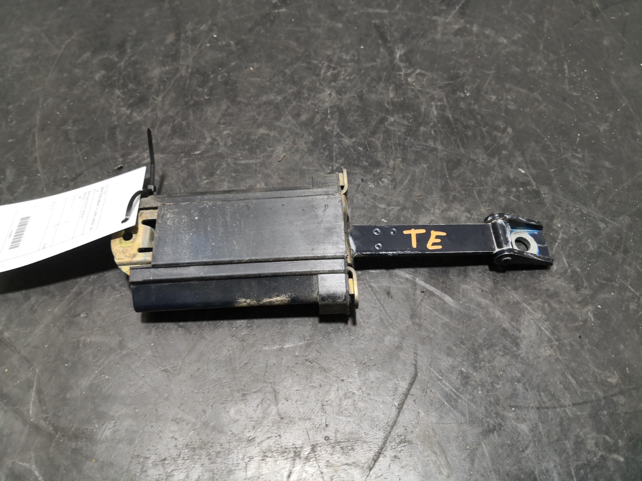 Esticador Porta Trás Esq MERCEDES-BENZ C-CLASS (W202) | 93 - 00 Imagem-1