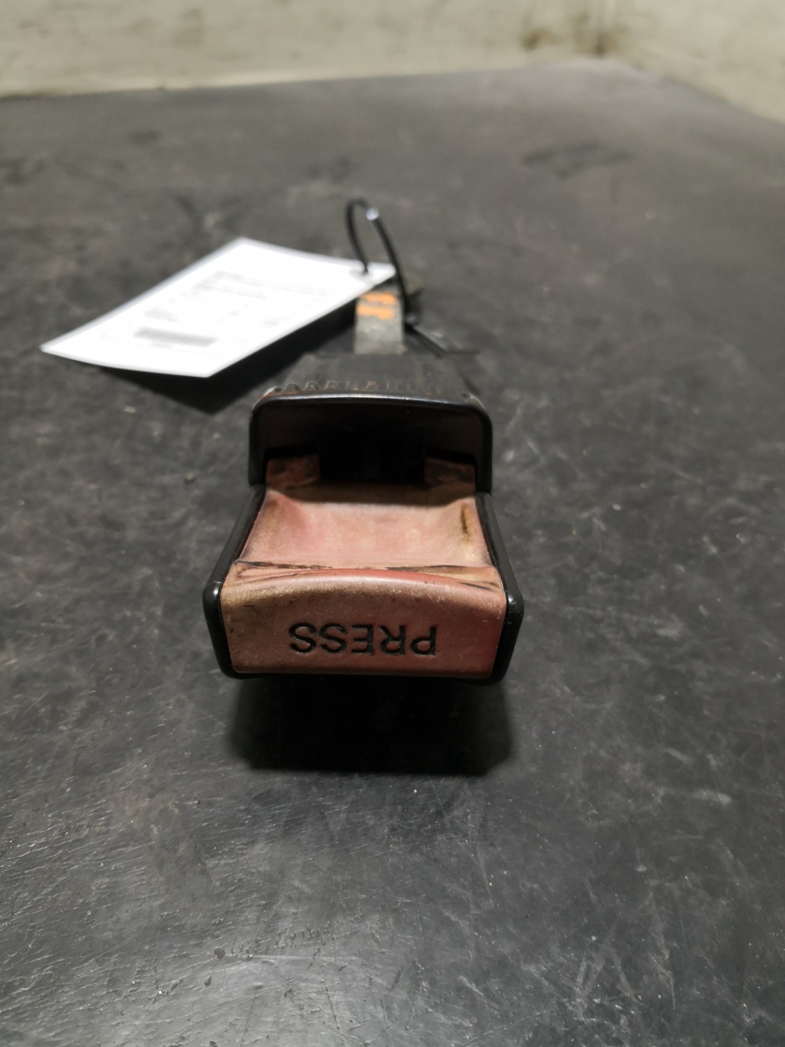 Engate Cinto Frente Esq MERCEDES-BENZ C-CLASS (W202) | 93 - 00 Imagem-1