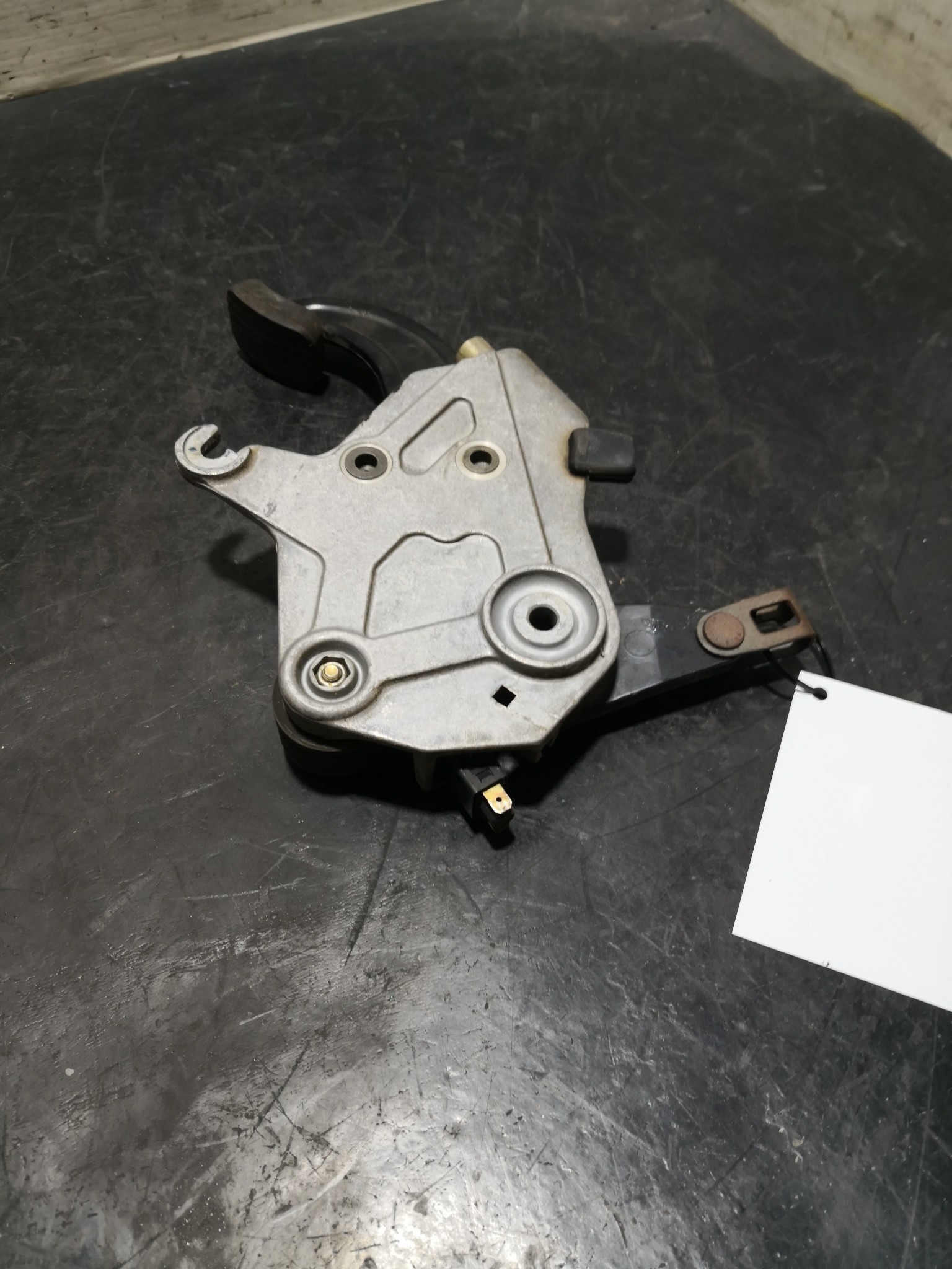 Travão de Mão MERCEDES-BENZ C-CLASS (W202) | 93 - 00 Imagem-3