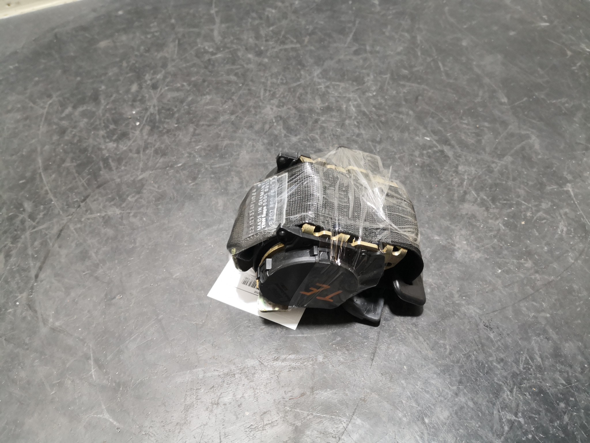 Cinto Trás Esq MERCEDES-BENZ C-CLASS (W202) | 93 - 00 Imagem-1