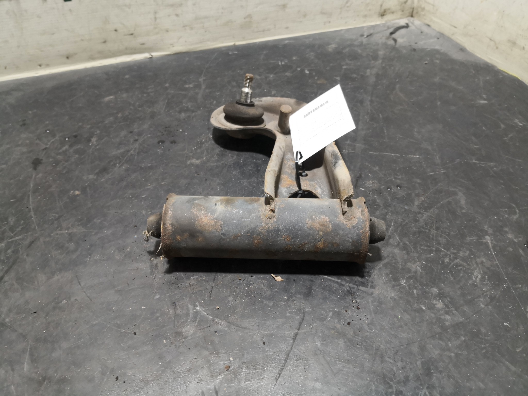 Braço Suspensão Frente Esq MERCEDES-BENZ C-CLASS (W202) | 93 - 00 Imagem-1