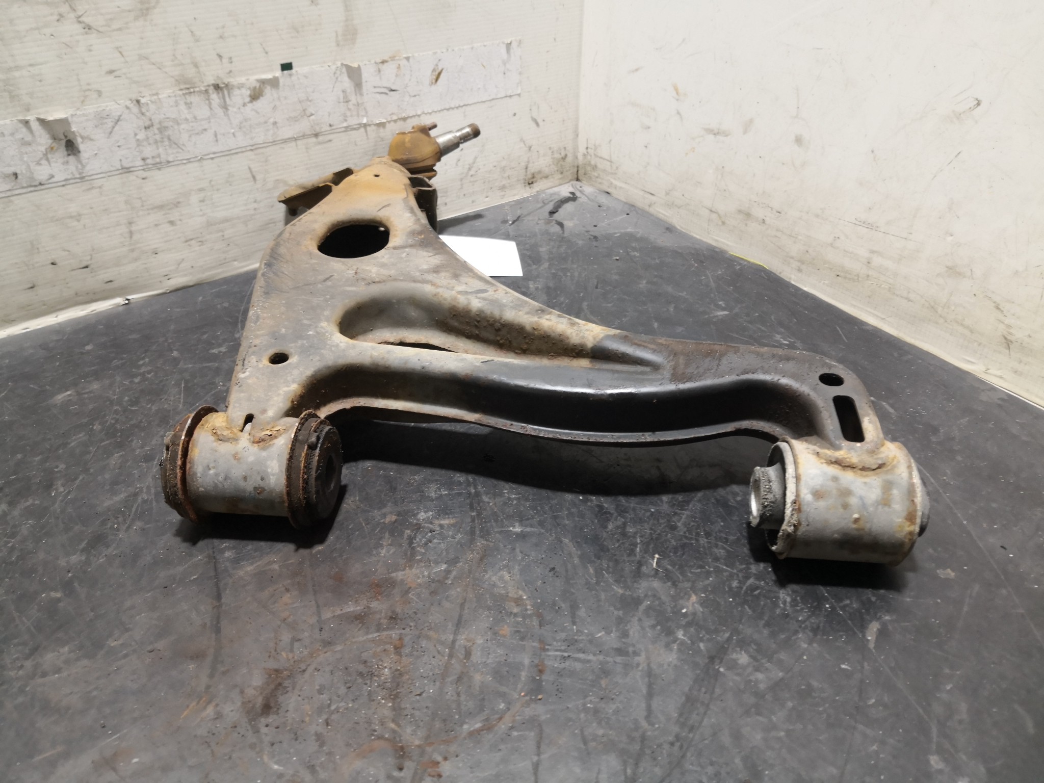 Braço Suspensão Frente Esq MERCEDES-BENZ C-CLASS (W202) | 93 - 00 Imagem-2