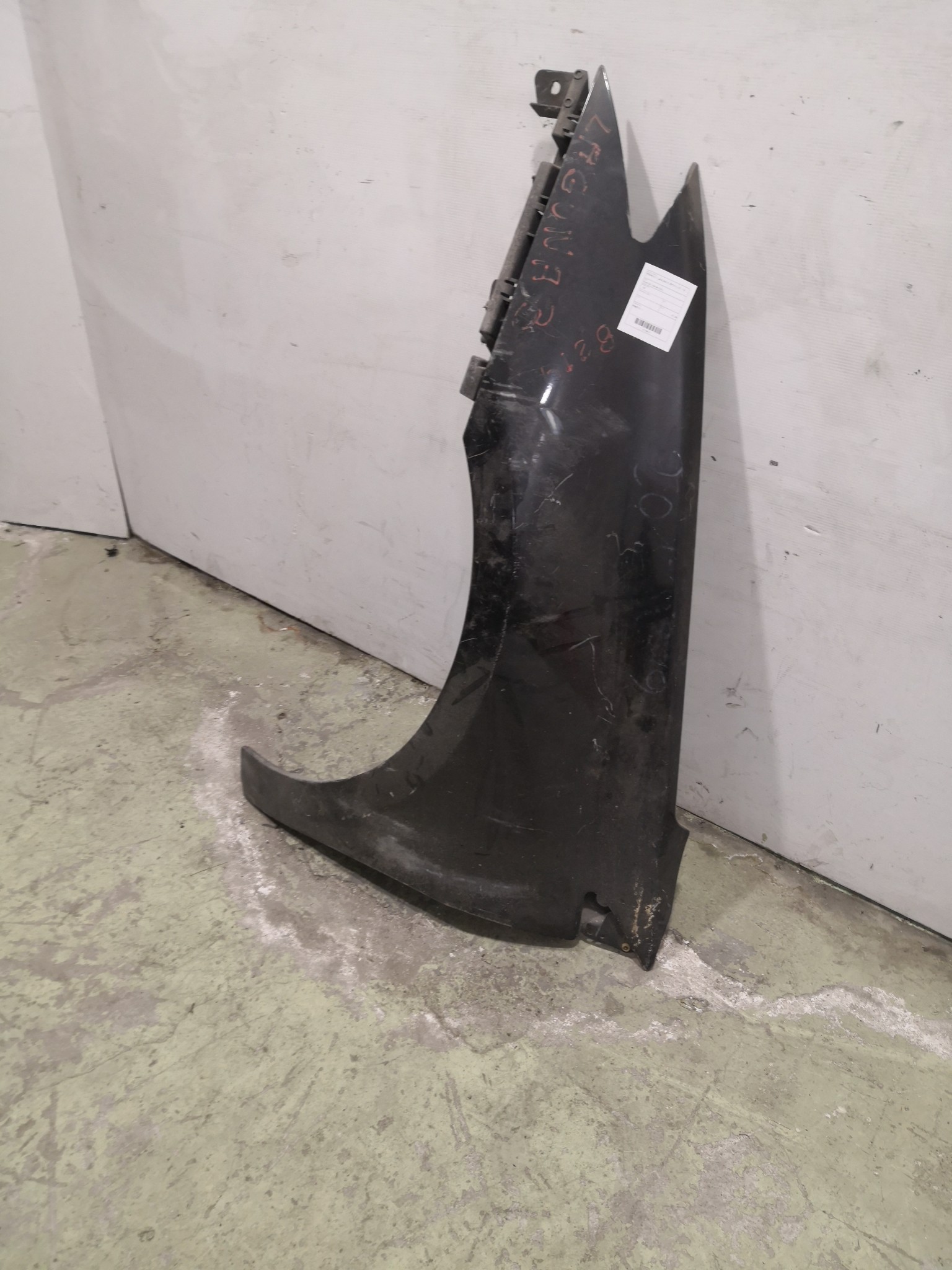 Guarda Lamas Esq RENAULT LAGUNA III (BT0/1) | 07 - 15 Imagem-1