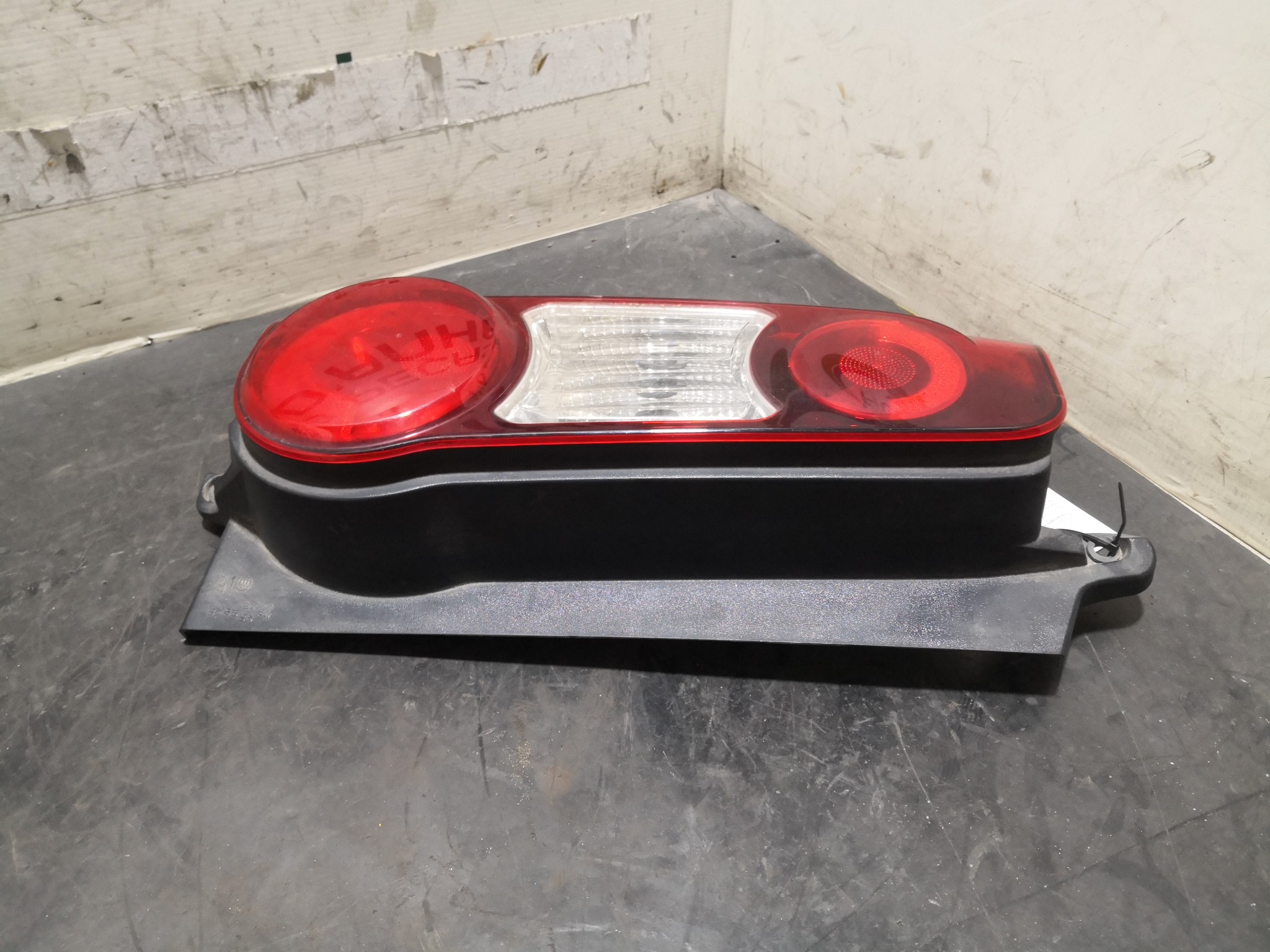 Farolim Stop Esq CITROEN BERLINGO (B9) | 08 -  Imagem-2