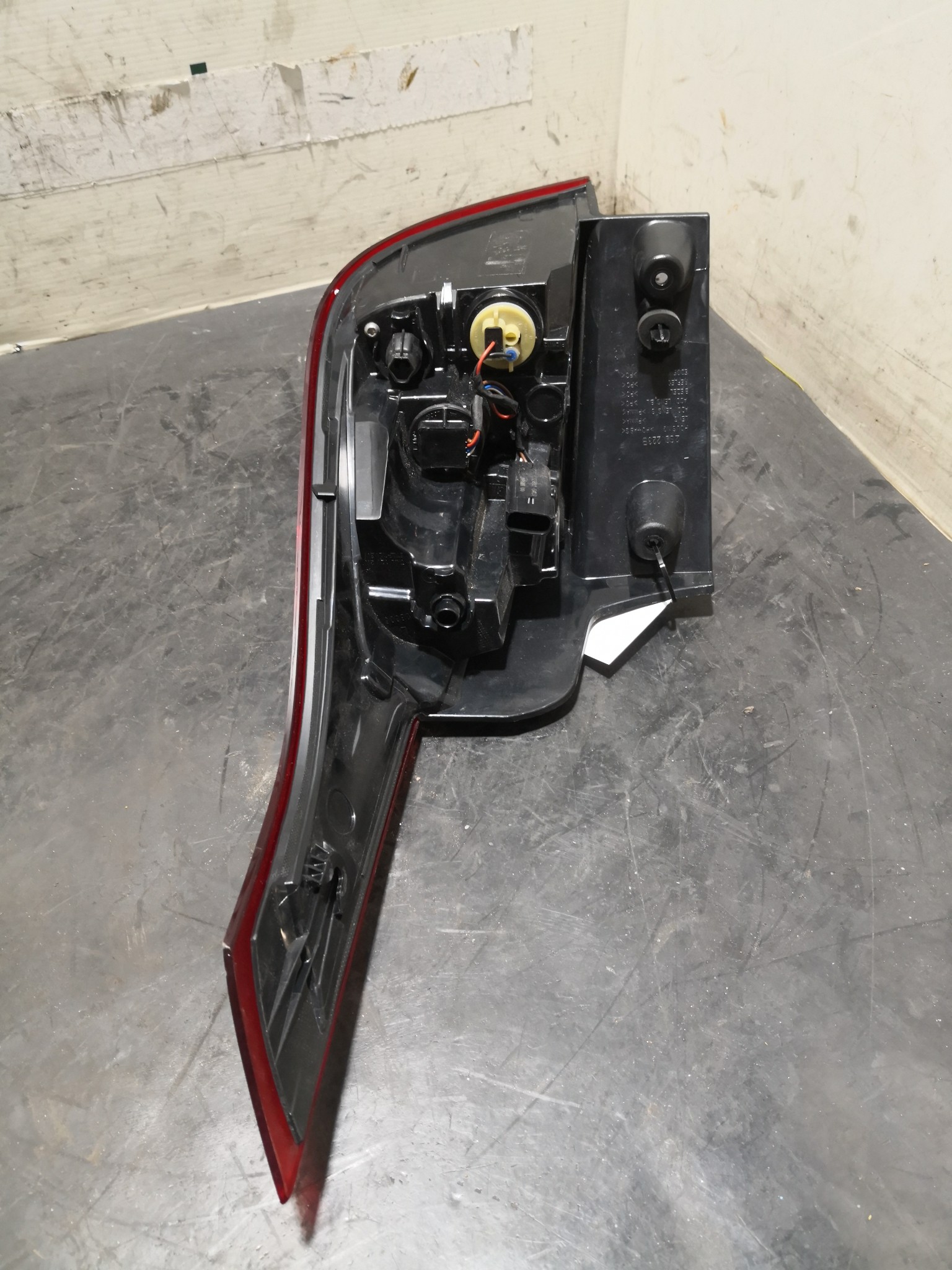 Farolim Stop Esq OPEL CROSSLAND X (P17) | 17 -  Imagem-3