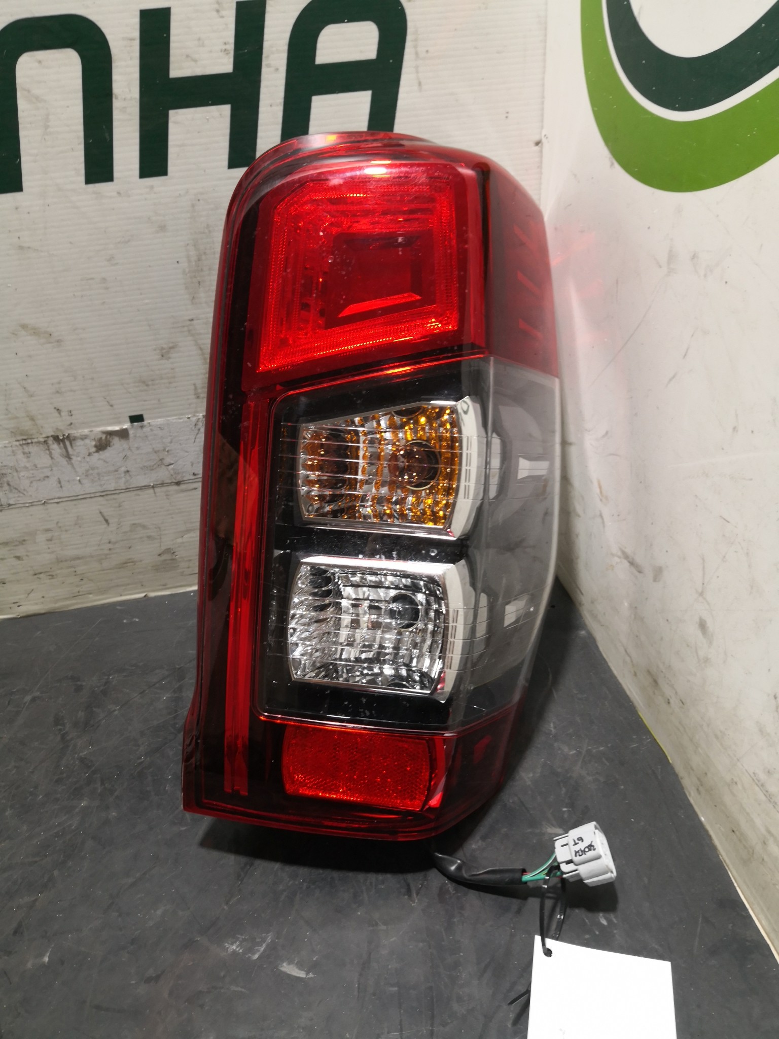 Farolim Stop Dto MITSUBISHI L200 (KJ_, KK_, KL_) | 14 -  Imagem-2