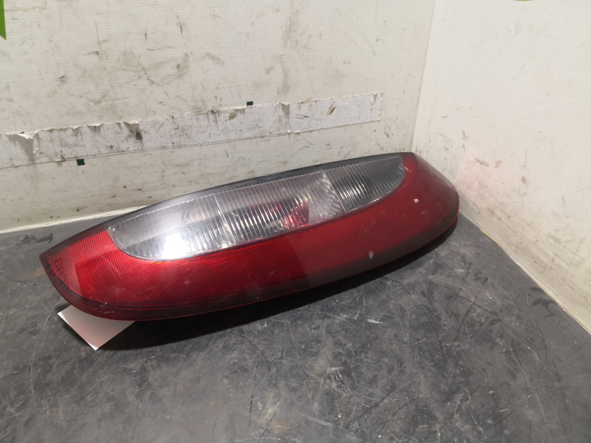 Farolim Stop Dto OPEL CORSA C (X01) | 00 - 09 Imagem-1