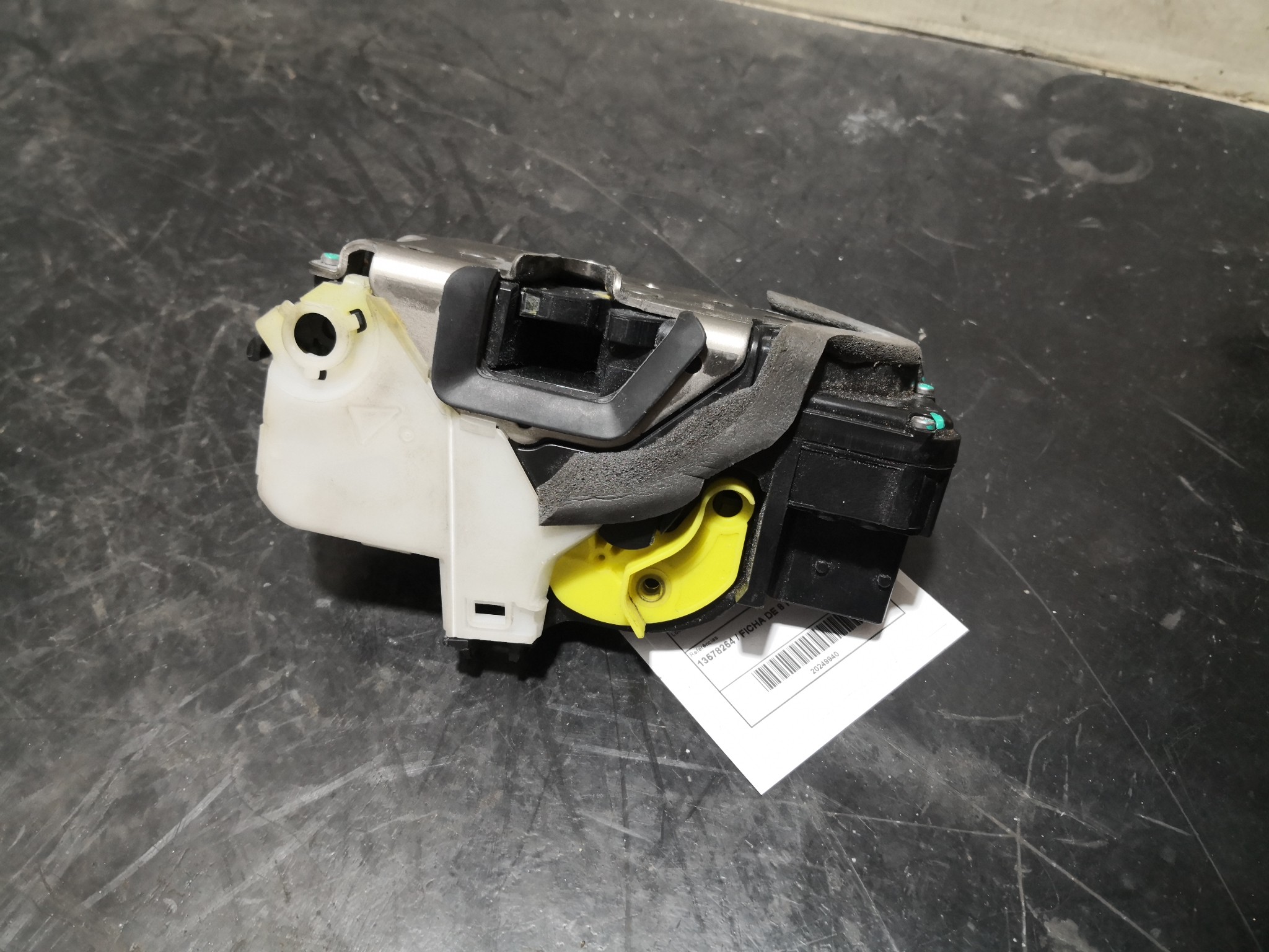 Fecho da Porta Frente Esq CHEVROLET CRUZE Hatchback (J305) | 10 -  Imagem-3