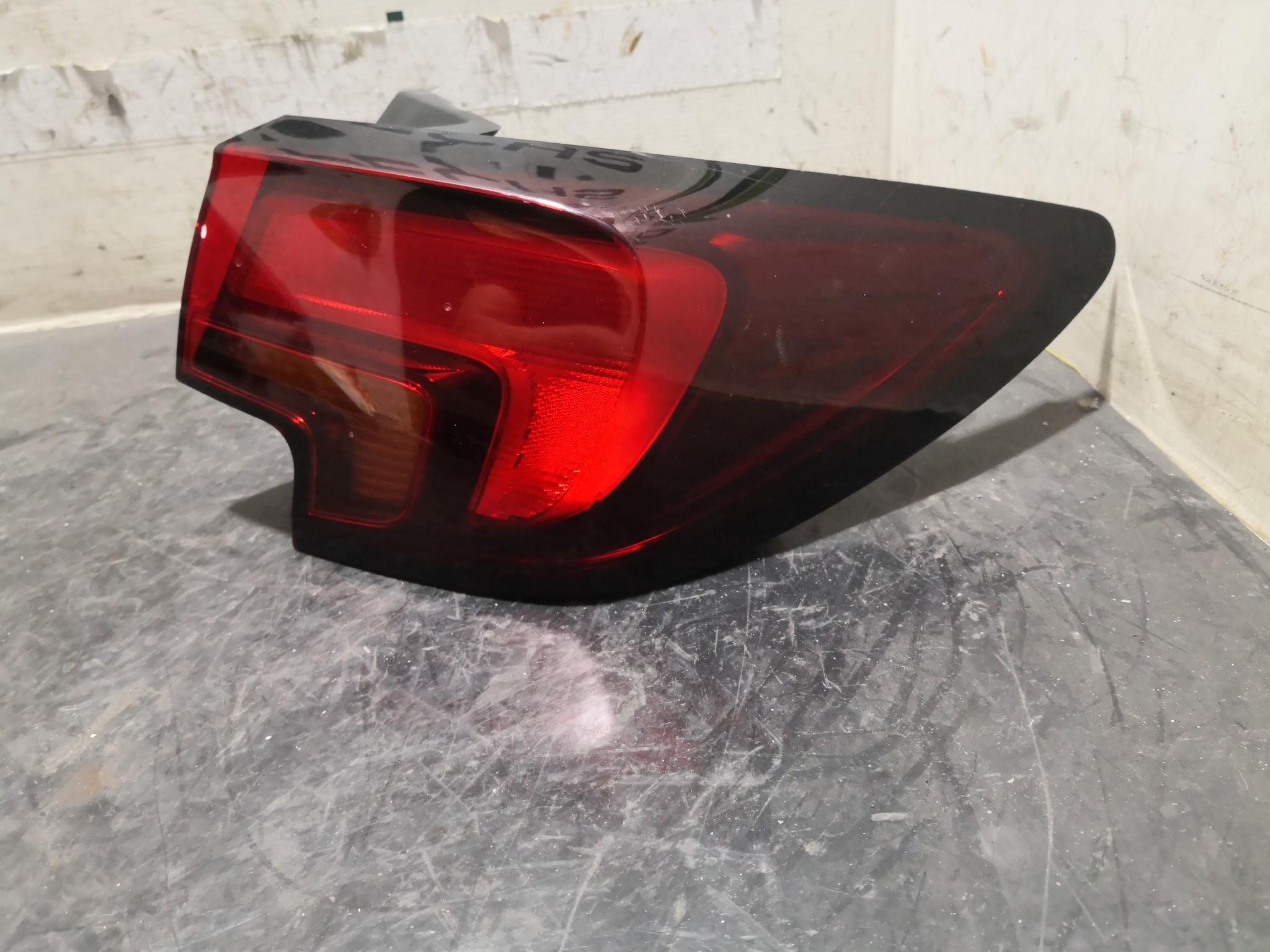 Farolim Stop Dto OPEL ASTRA K (B16) | 15 -  Imagem-1