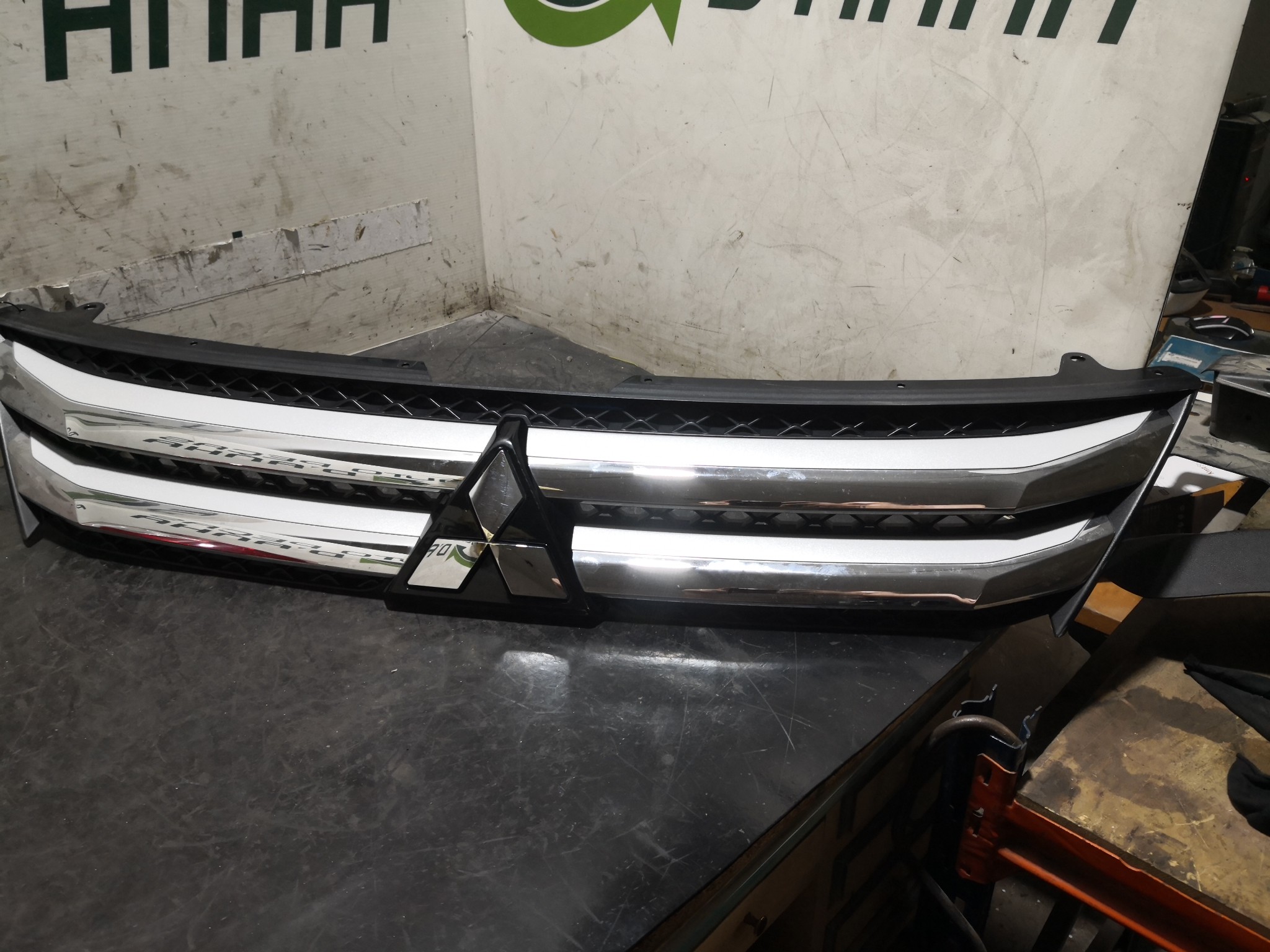 Grelha da Frente MITSUBISHI ECLIPSE CROSS (GK_) | 17 -  Imagem-1