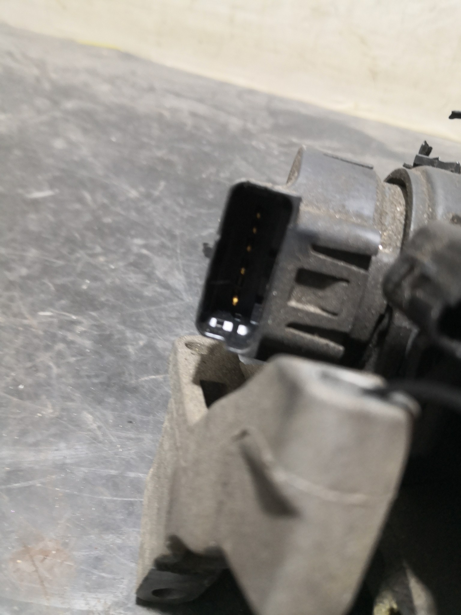 Borboleta de Admissão CITROEN C4 I (LC_) | 04 - 13 Imagem-2