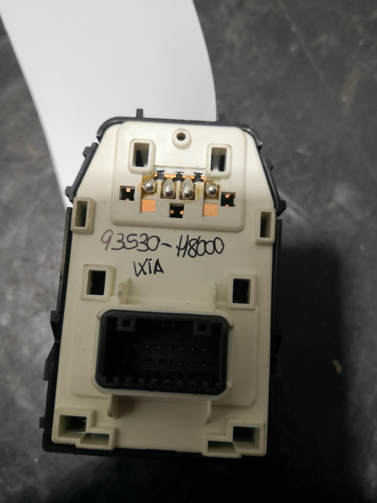 Botão Regulação Espelhos KIA RIO IV (YB, SC, FB) | 17 -  Imagem-2