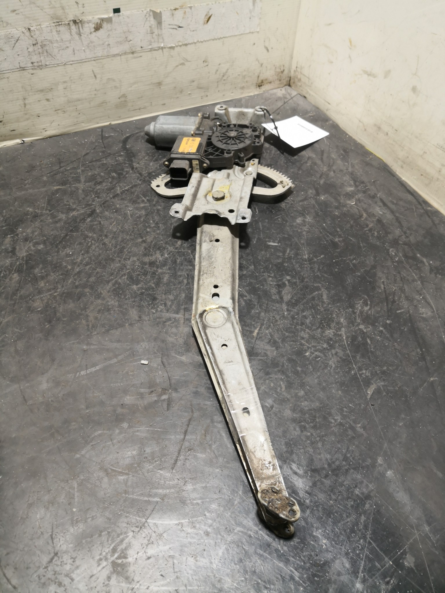 Elevador Frente Dto Electrico OPEL CORSA B (S93) | 93 - 02 Imagem-3