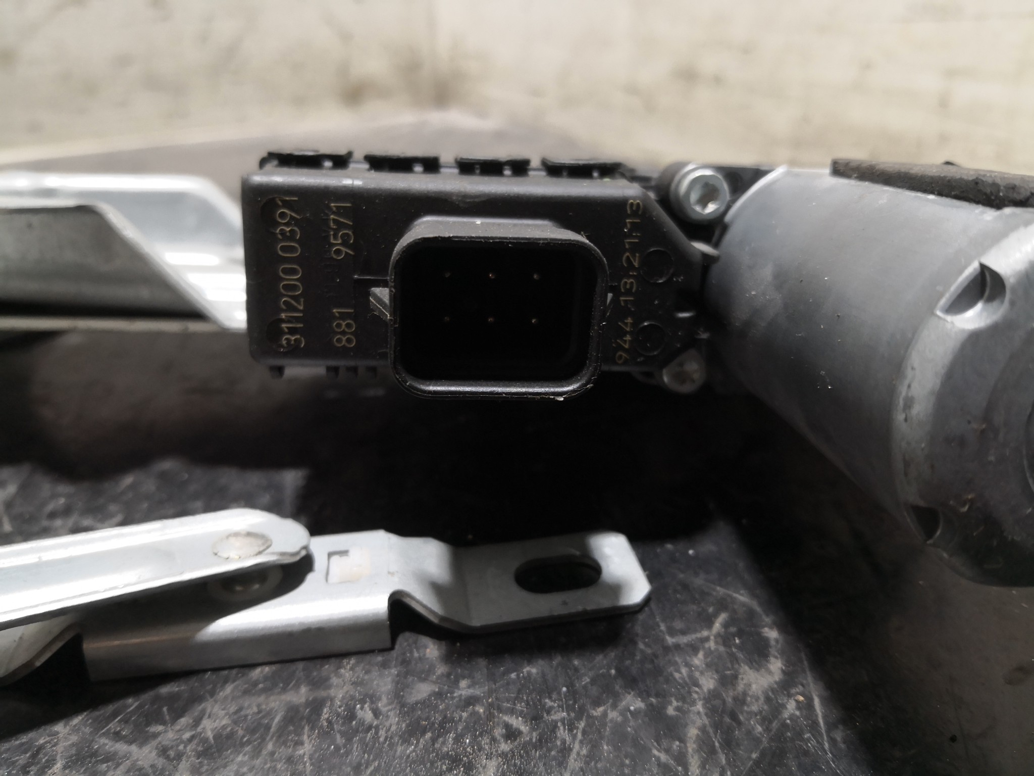 Elevador Frente Esq Electrico OPEL ASTRA H (A04) | 04 - 14 Imagem-1